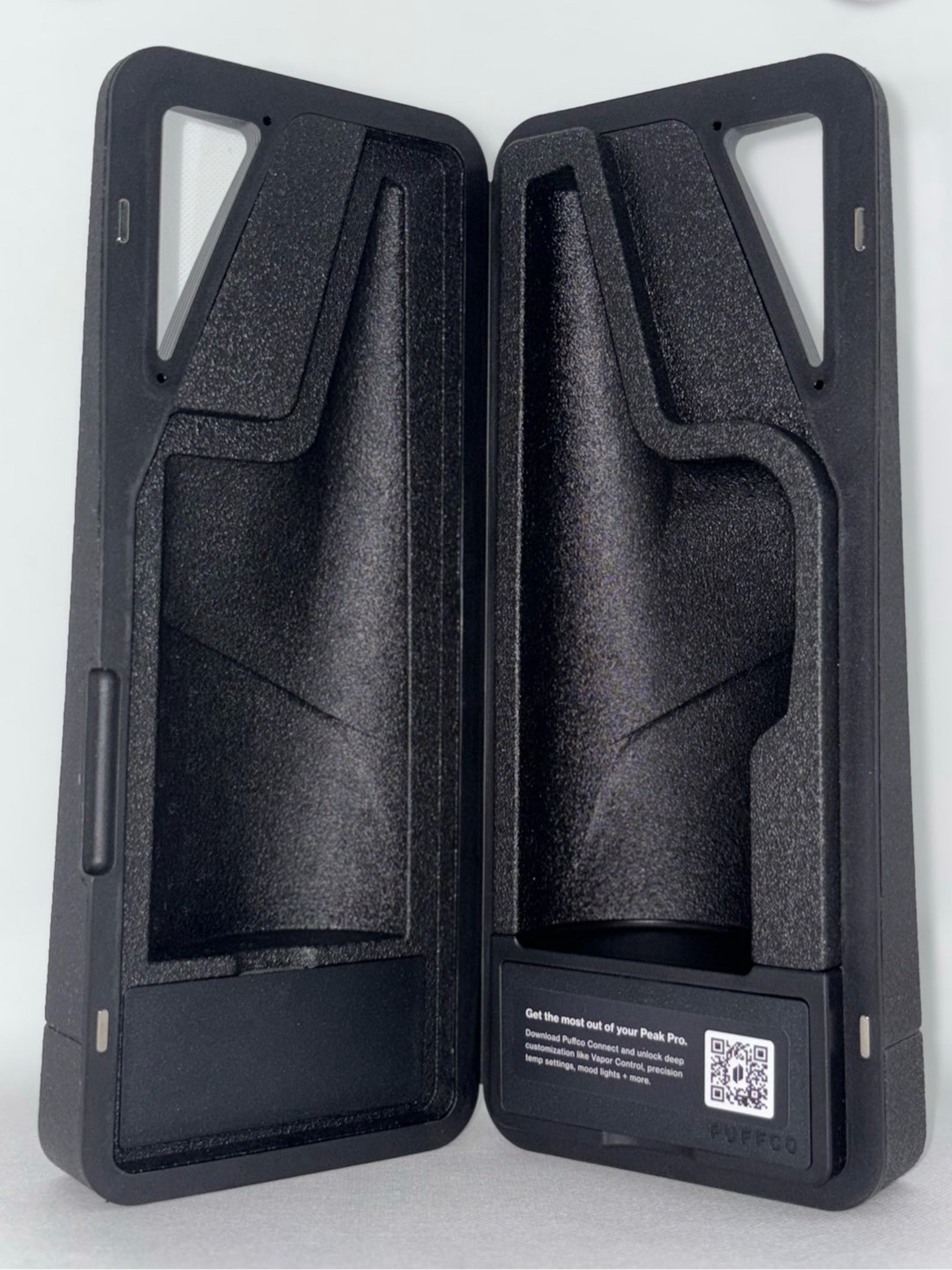 Preview pic of Puffco Peak Pro 2.0 carrying case
