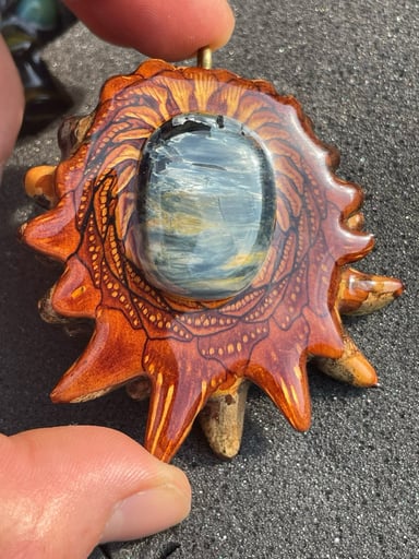 Preview pic of Third Eye Pinecone Pendy