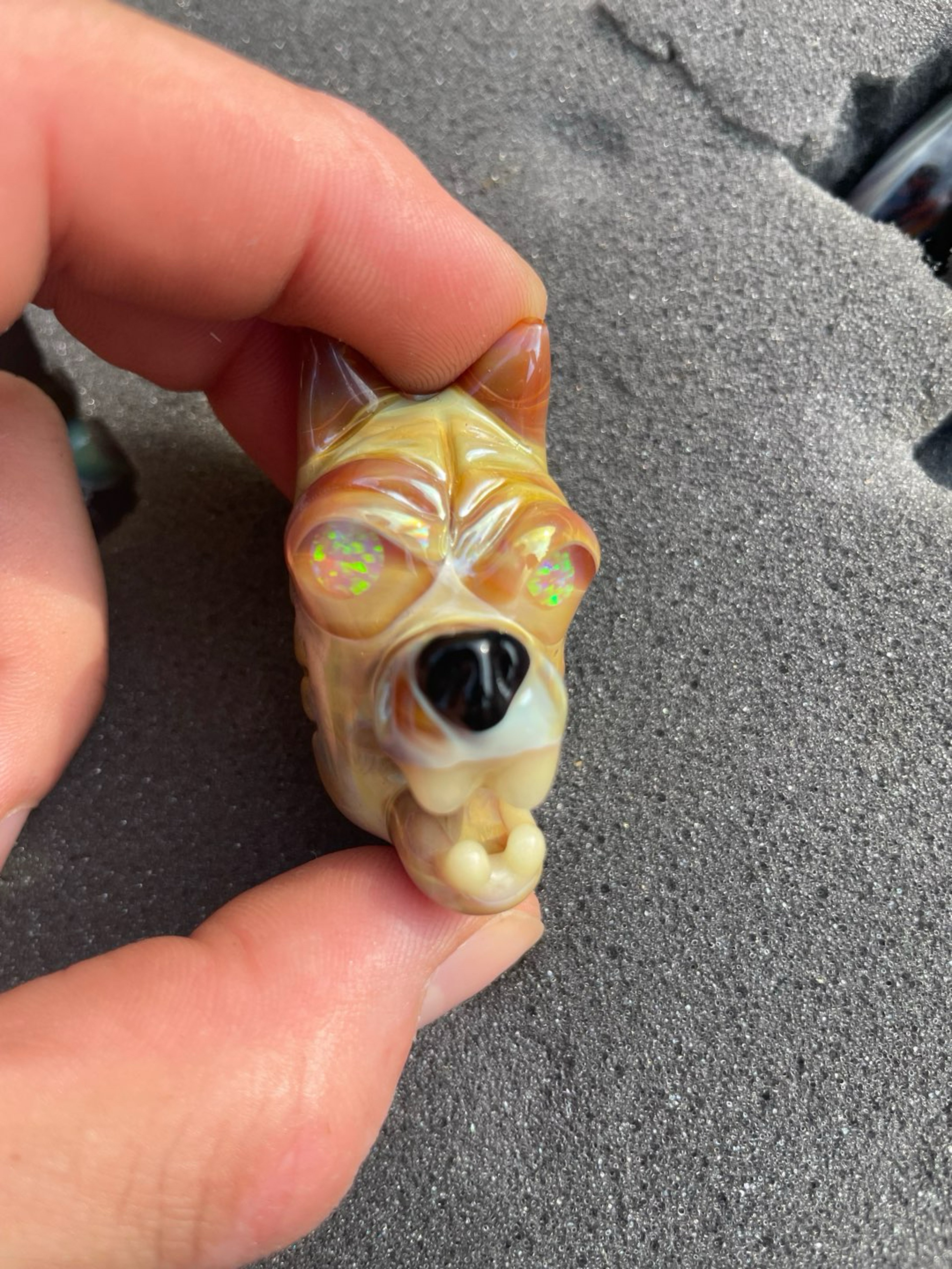 Preview pic of Wolf Head Pendy
