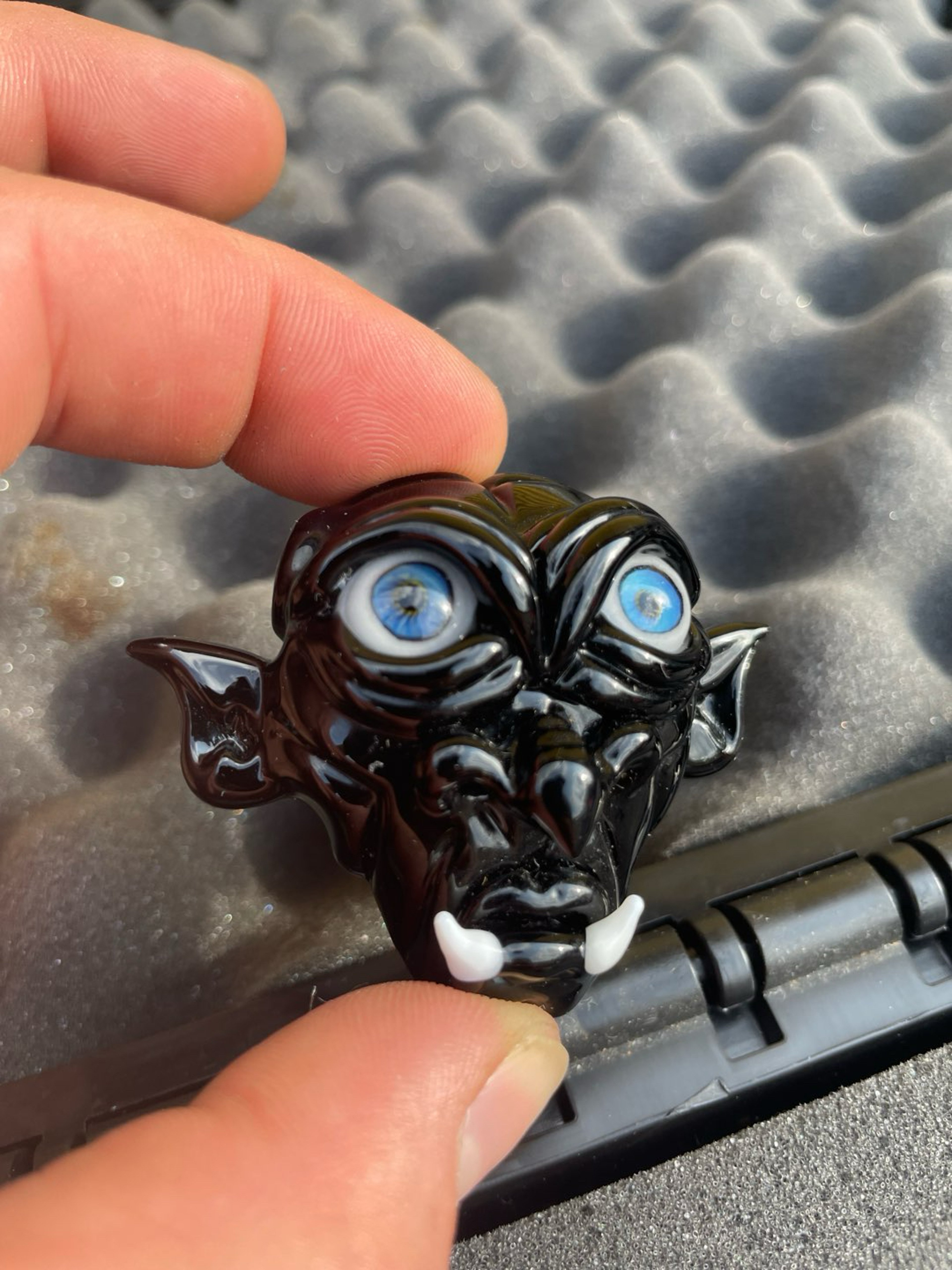 Preview pic of Kaleb Folck Glass Goblin Head Pendy