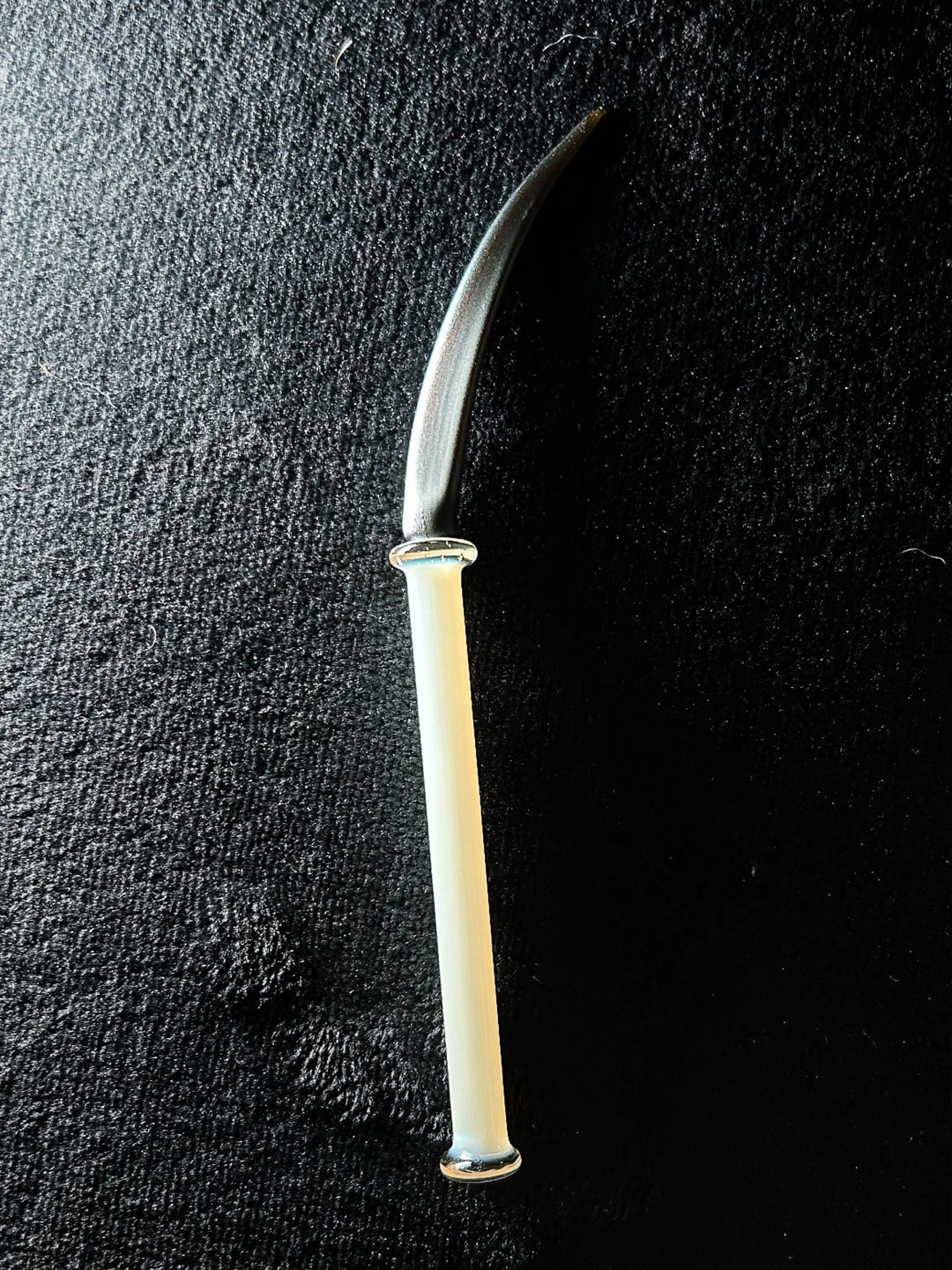 Preview pic of MarvinsGlass024 No Reserve Auction! 🗡️