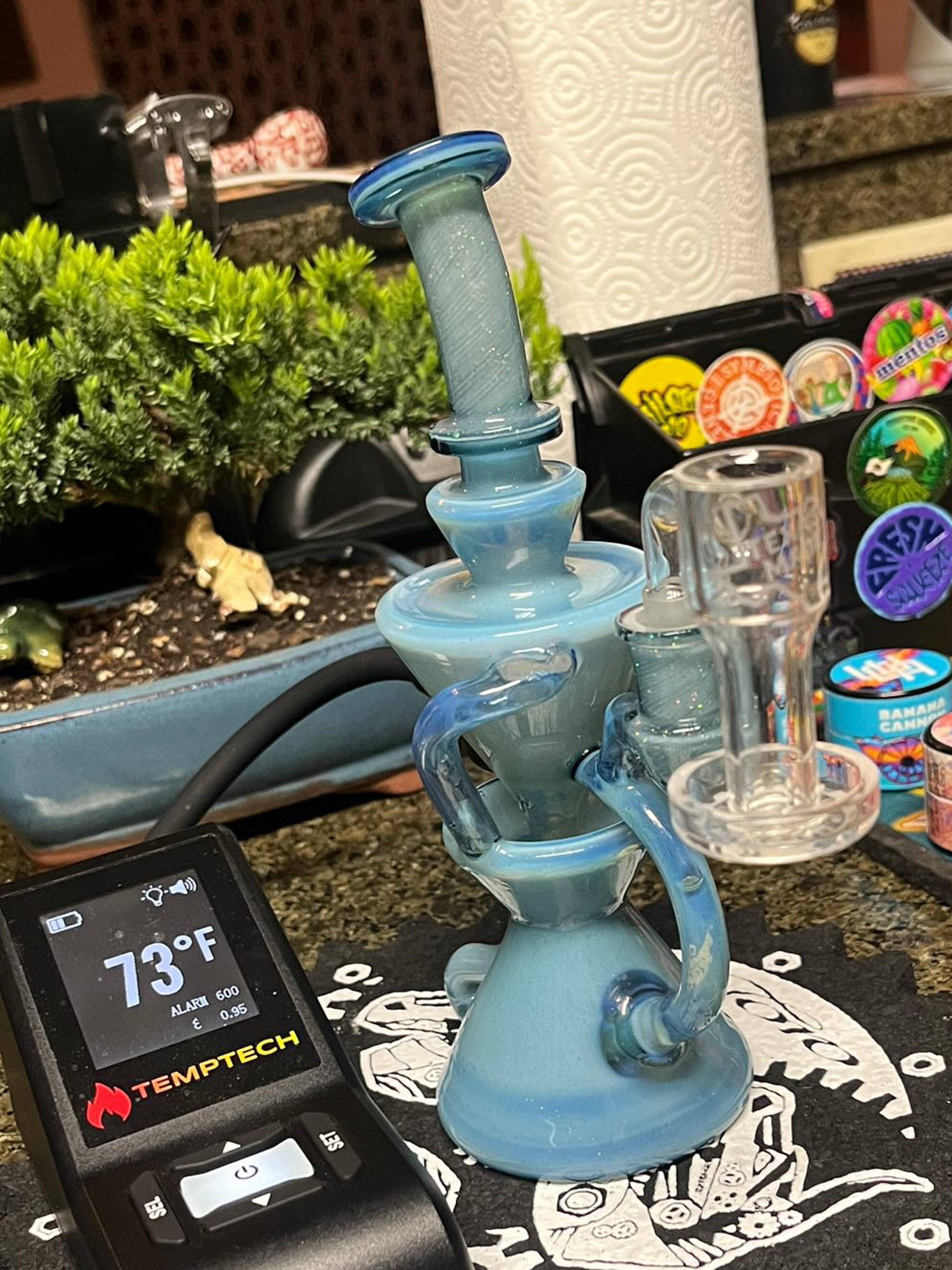 Preview pic of Captain Chronic Recycler with crushed opal