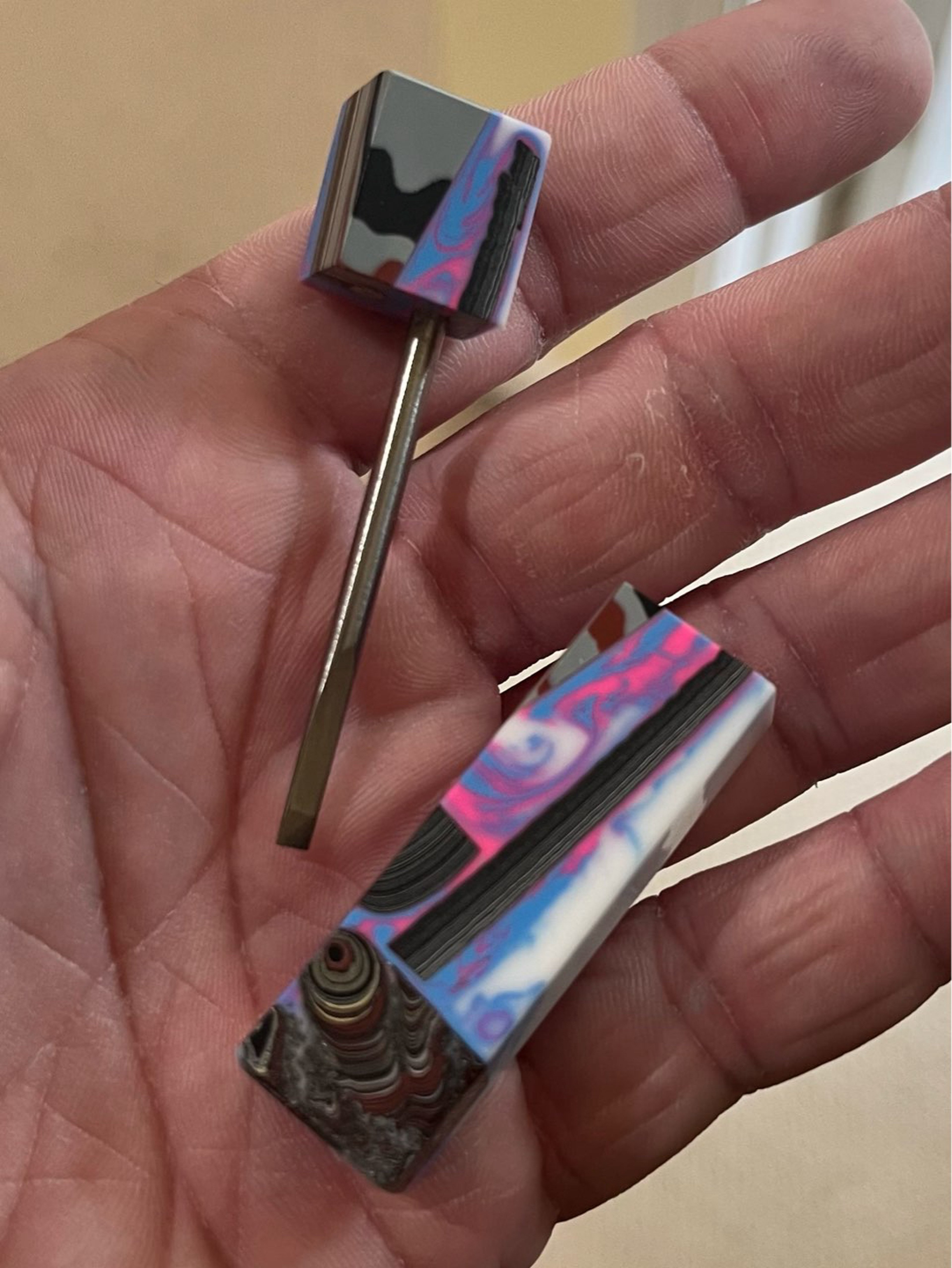Preview pic of Dunkin Dabber by DunkinMedz