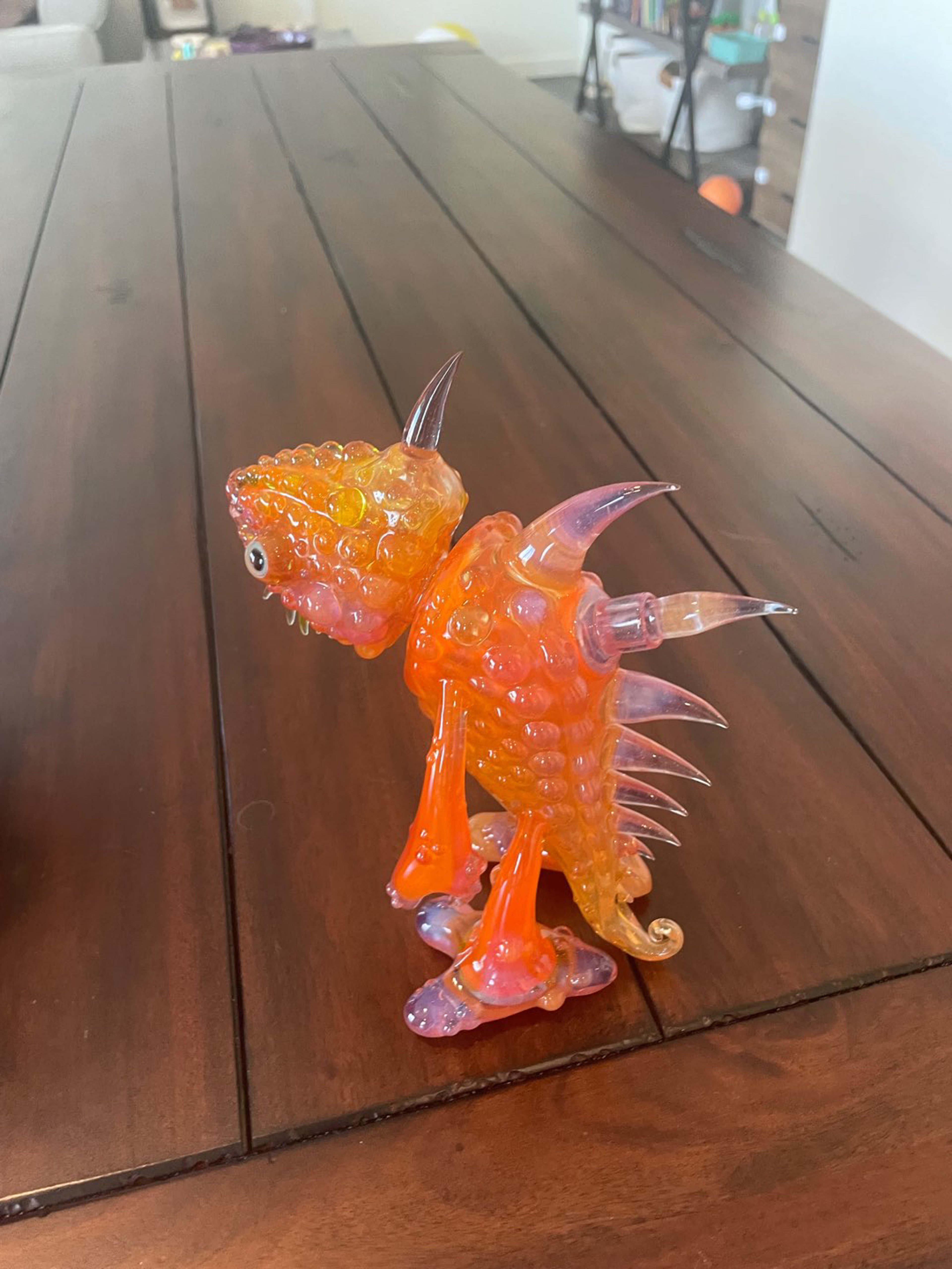 Preview pic of Calm Calmbo Live Show Chameleon