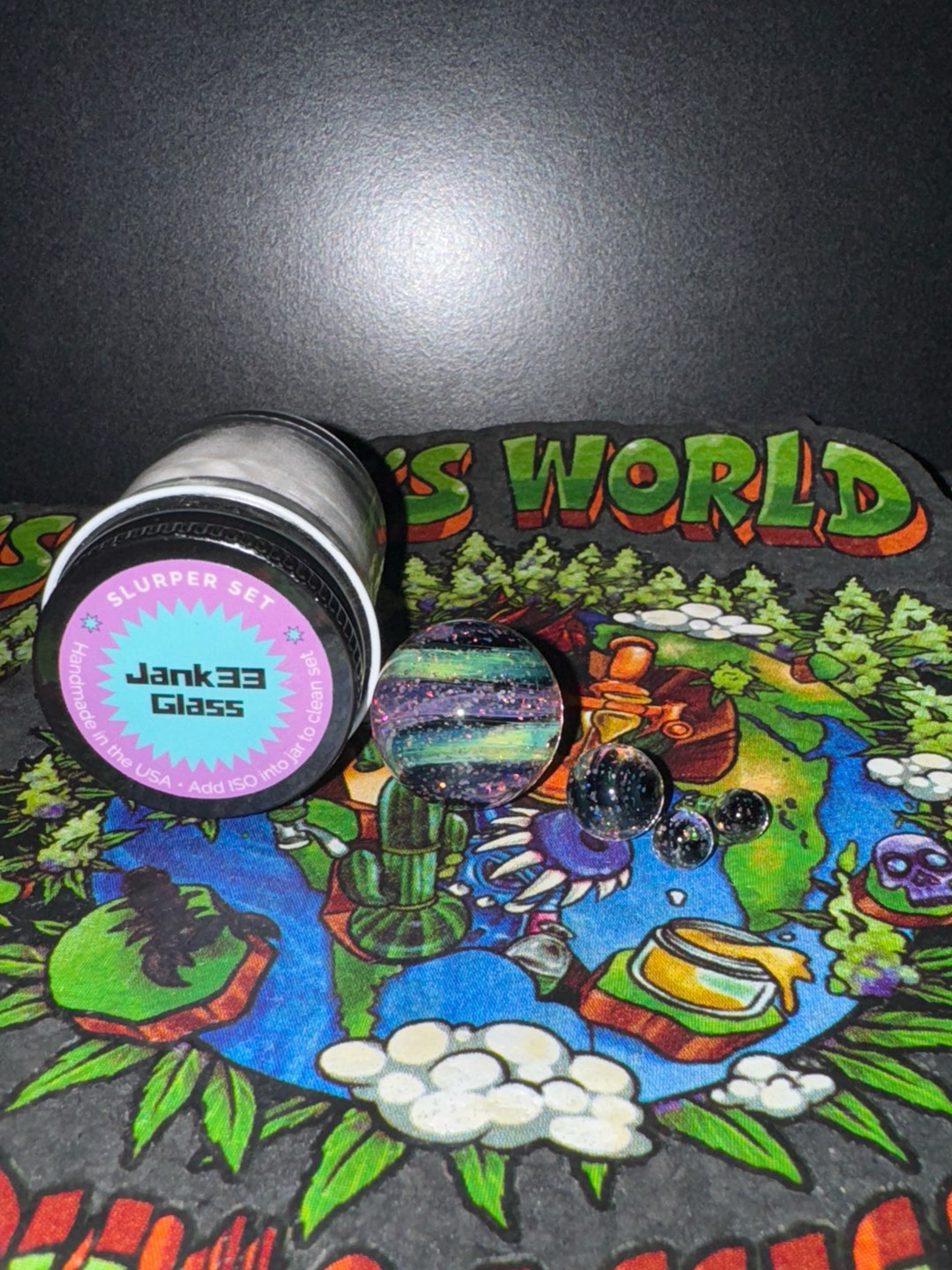 Preview pic of Jank33 glass slurper set