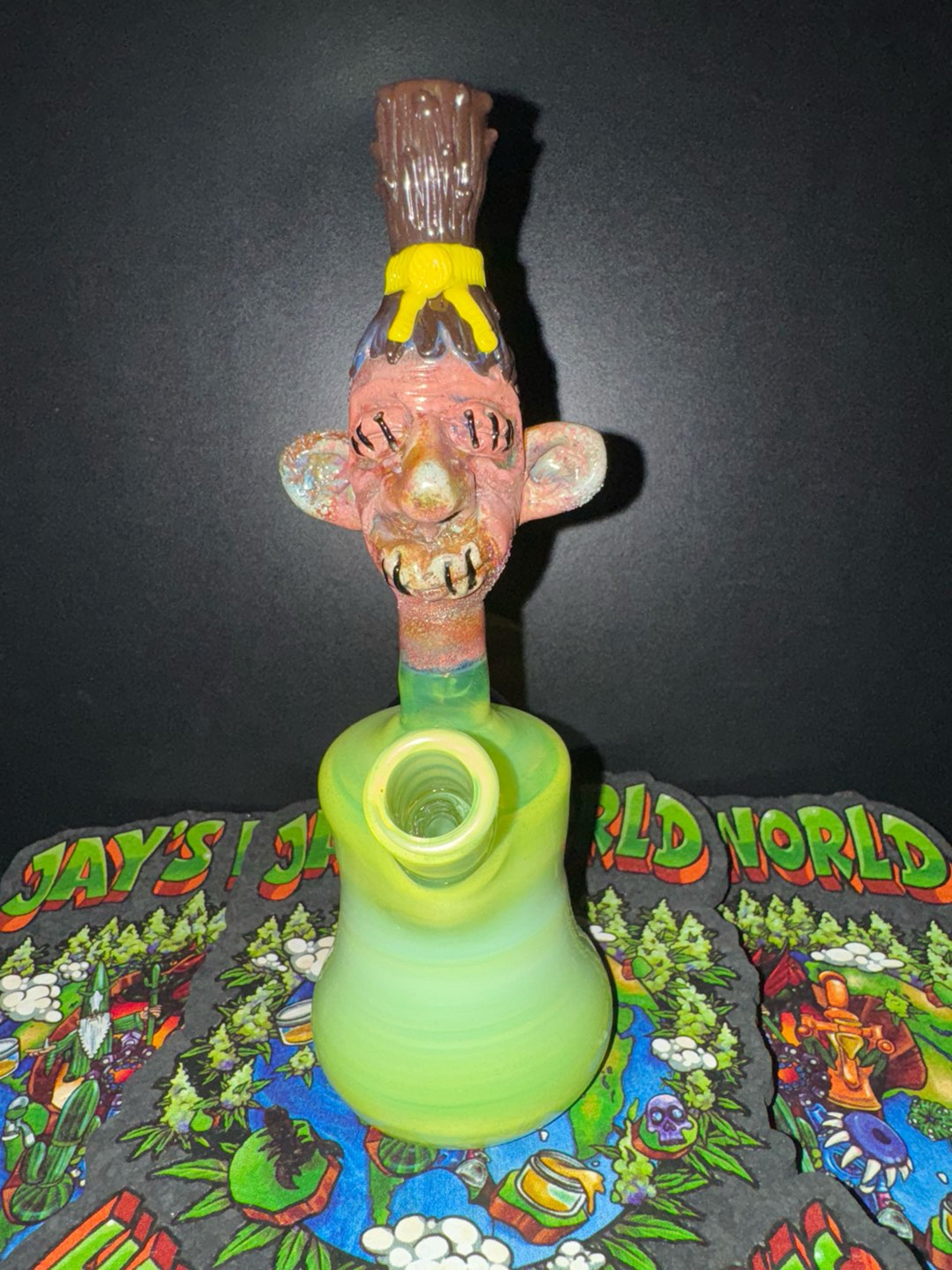 Preview pic of Johnny carcus glass