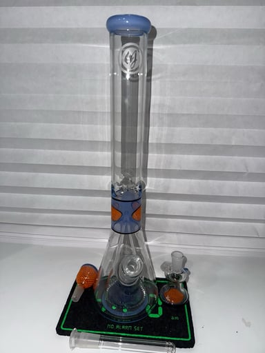 Preview pic of Brand new oj flame collins beaker set