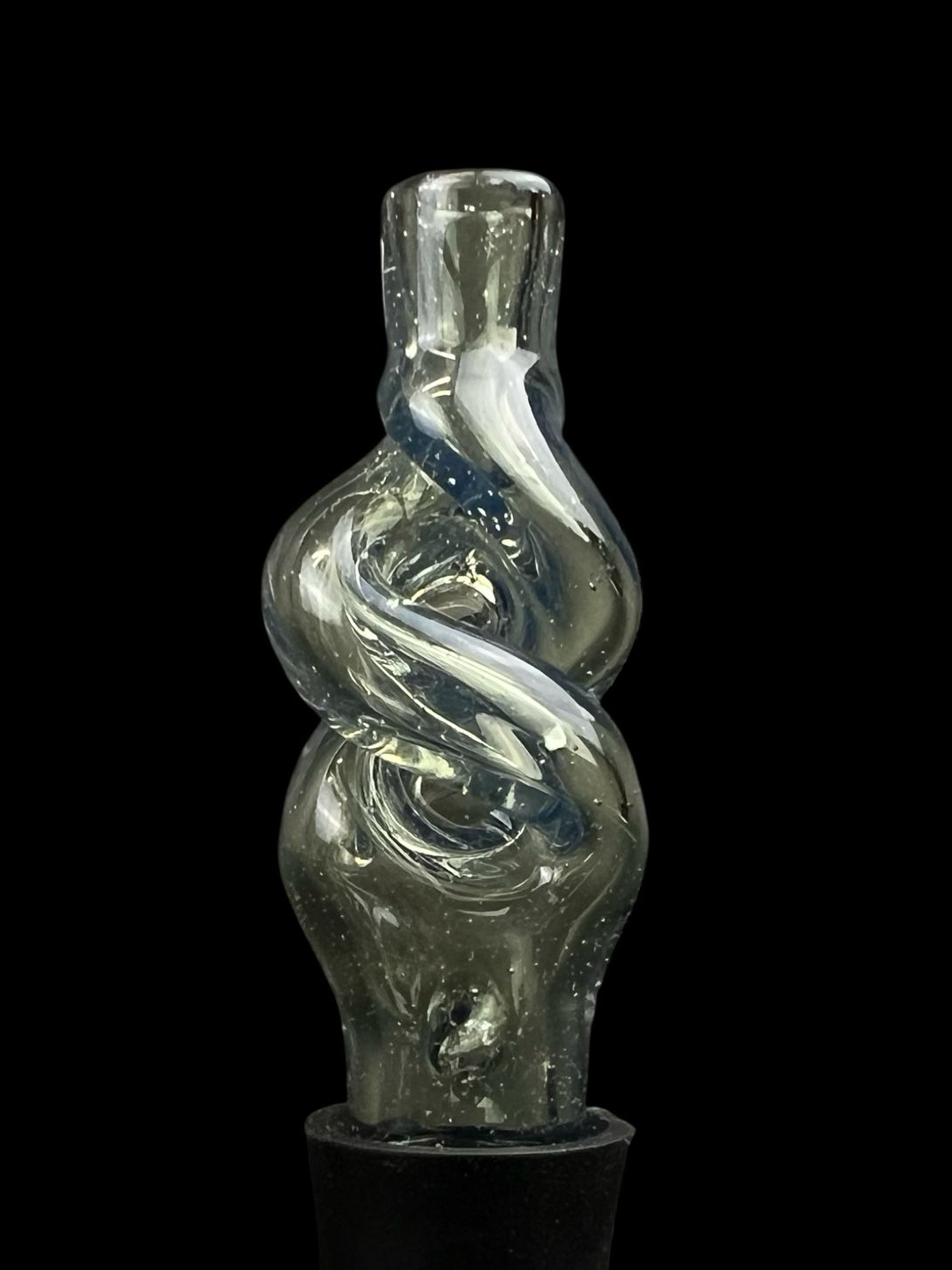 Preview pic of The Real Rich Brian Color Helix Pivot Mouthpiece