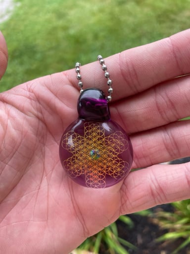 Preview pic of Subtl Opal Uv Pendat