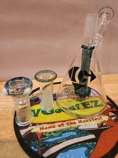 Preview pic of Diamond glass mini bubbler 14mm male