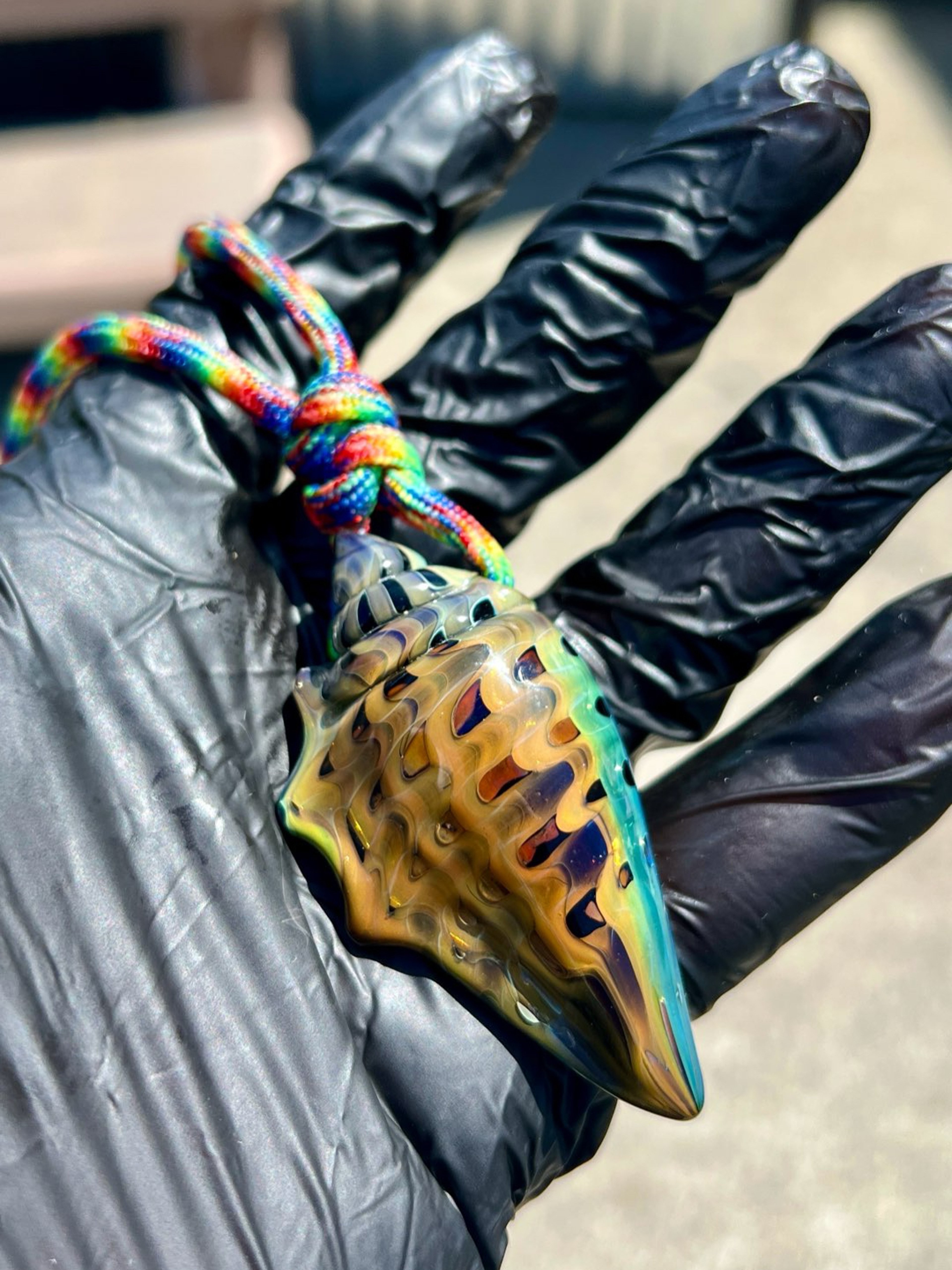 Preview pic of Luv4earth Shell Pendant
