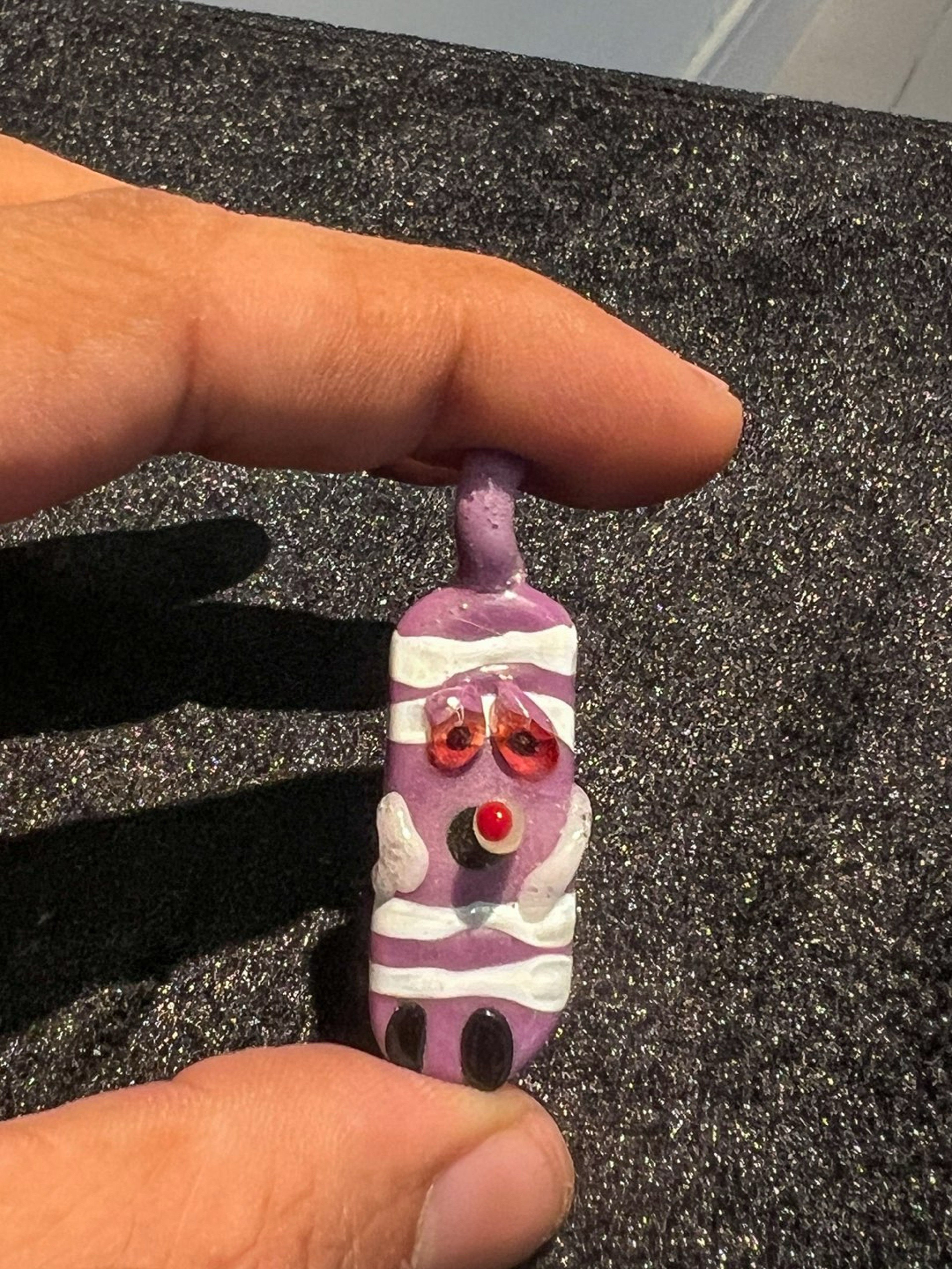 Preview pic of Towelie Pendant