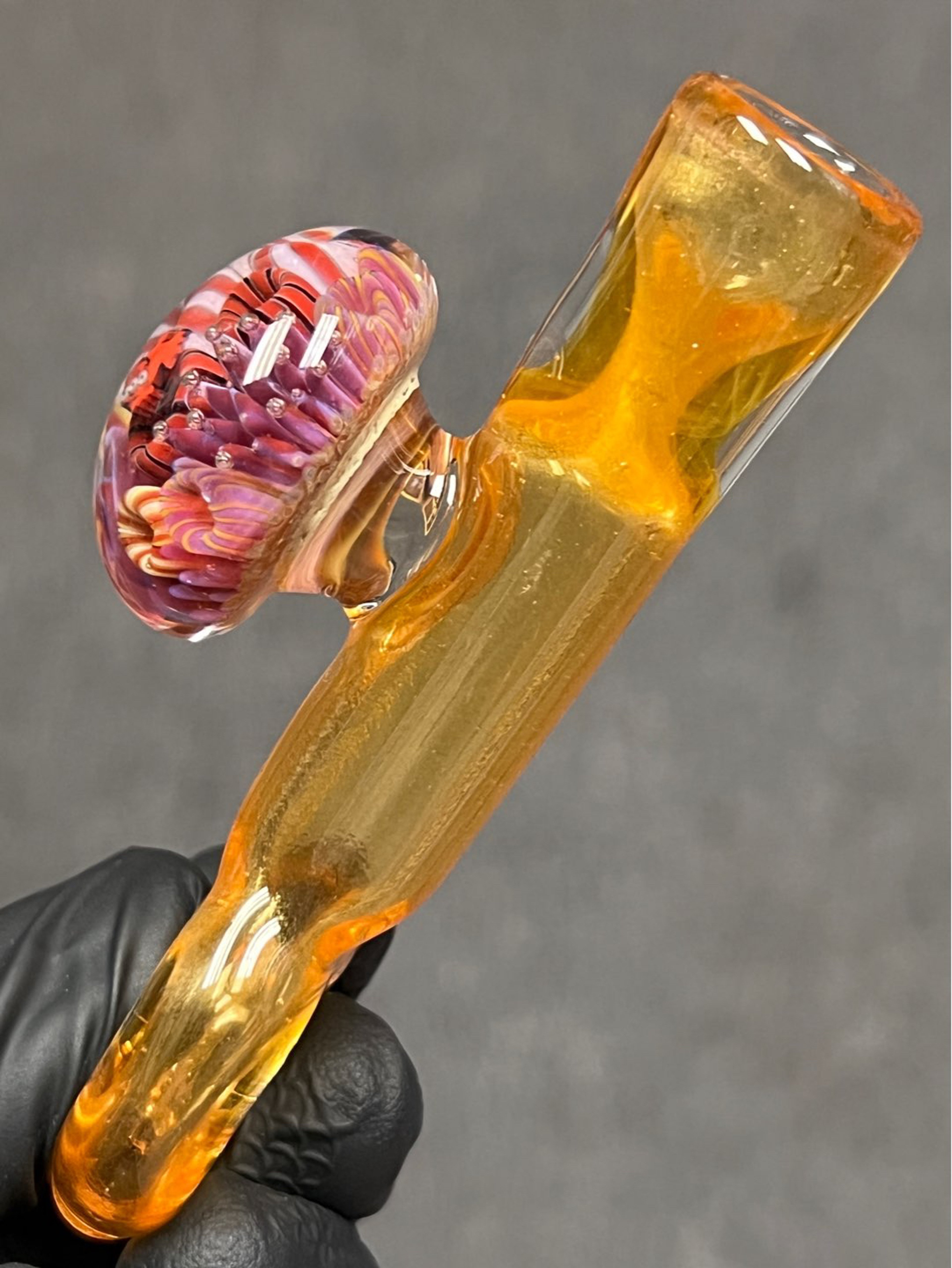Preview pic of Keys glass CFL reef themed chillum