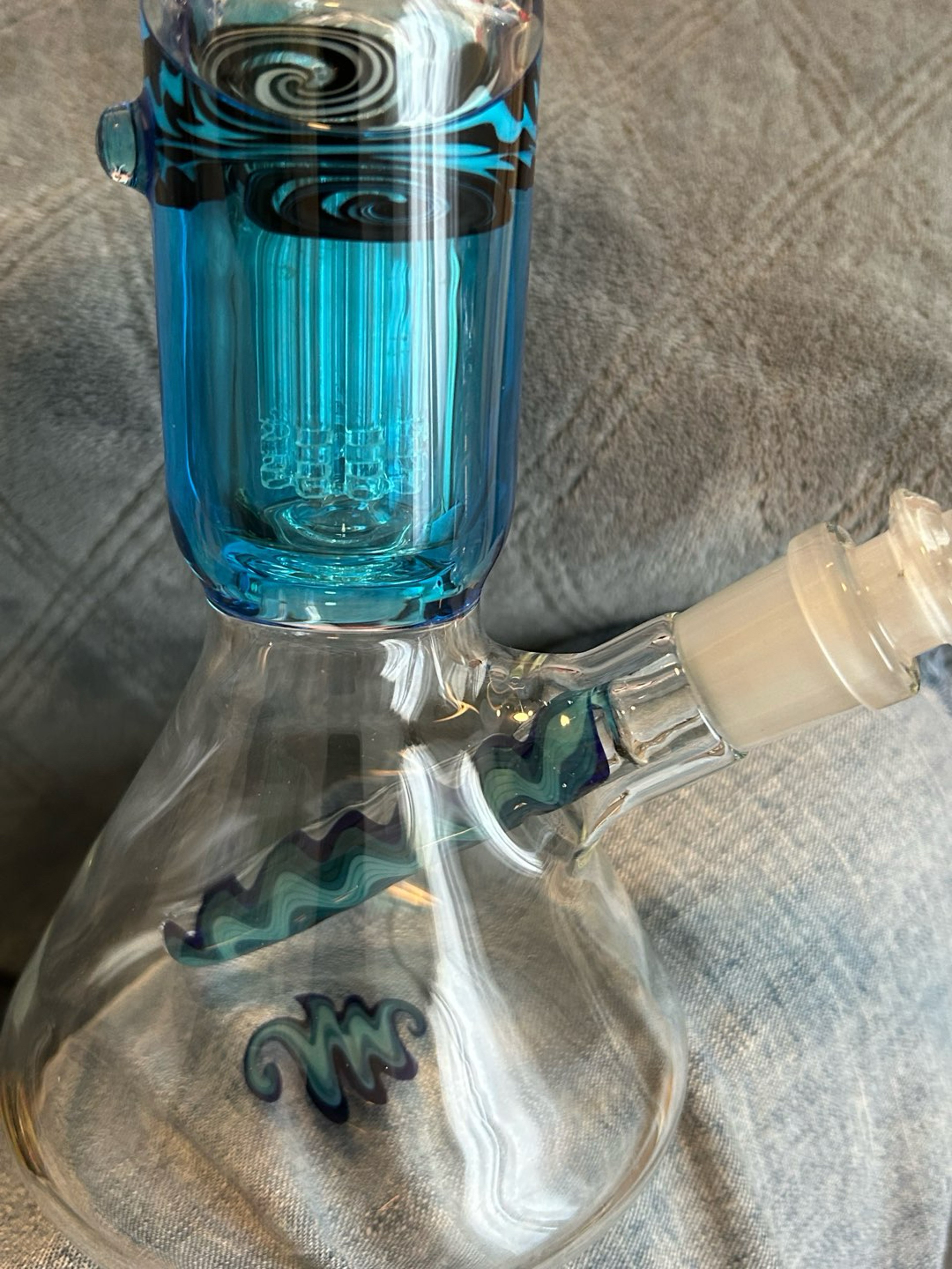 Preview pic of Tiny tube