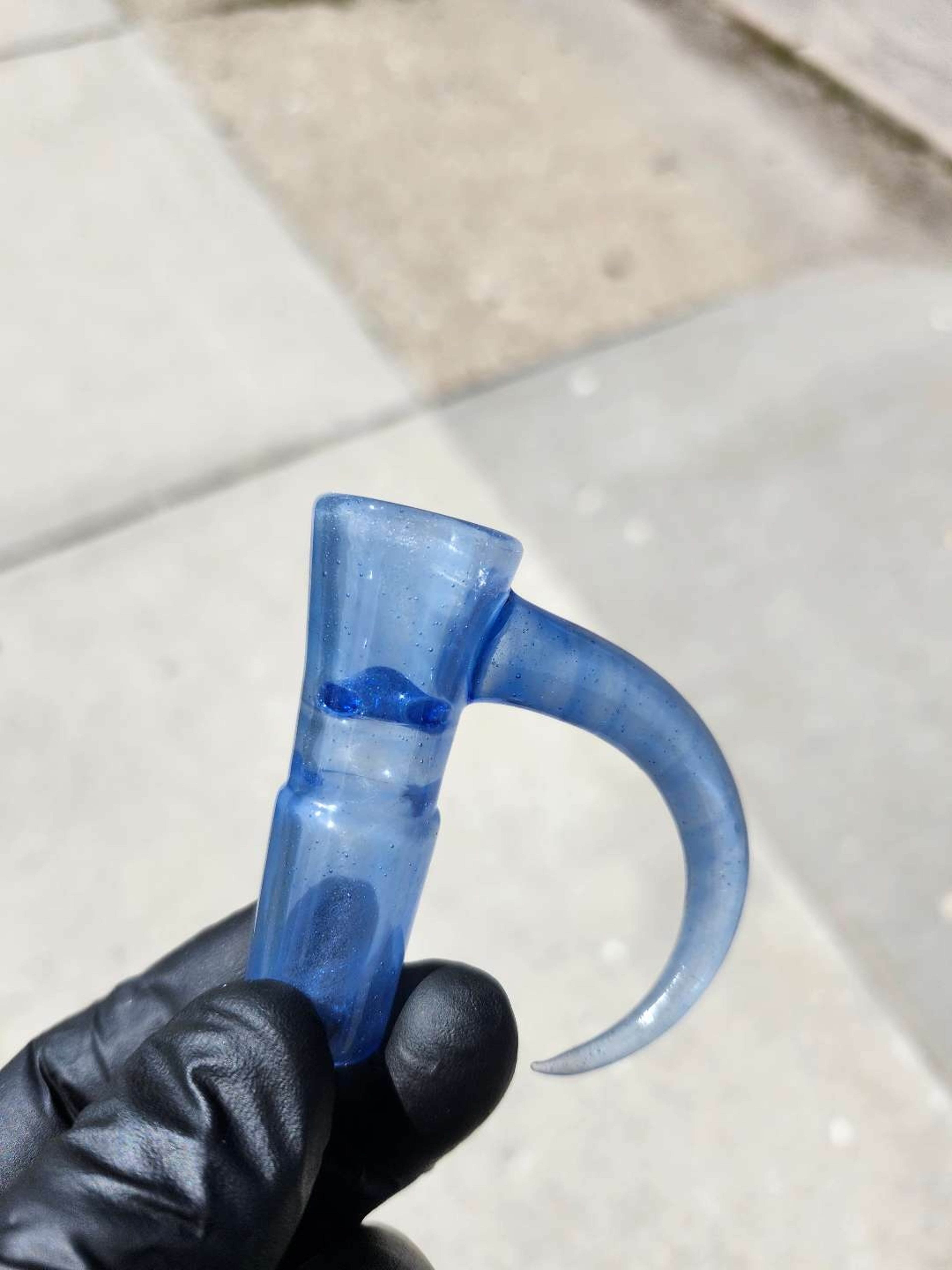 Preview pic of URE GLASS 18MM 4-HOLE SLIDE