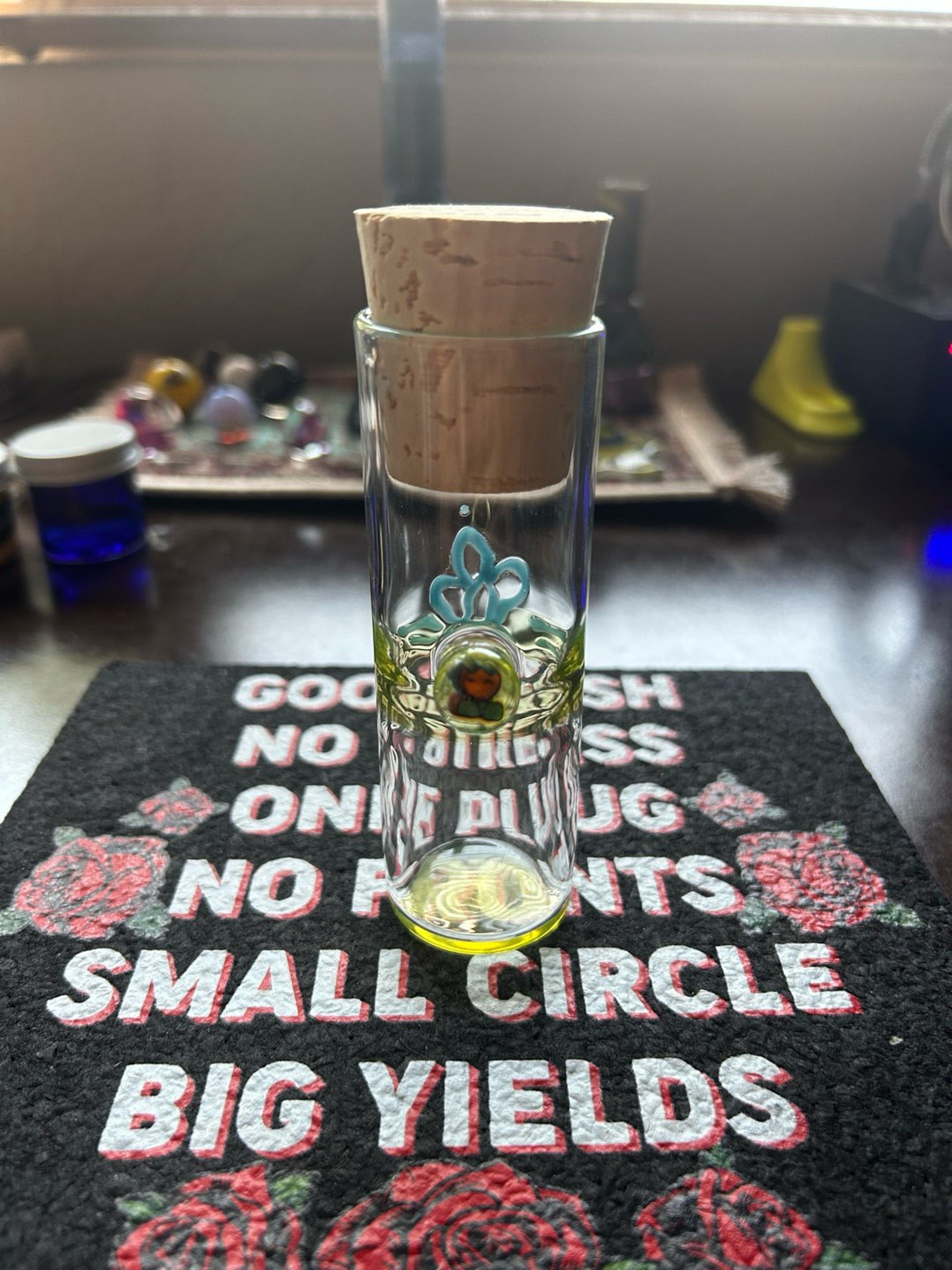Preview pic of Fire flower punty nug/ pearl jar
