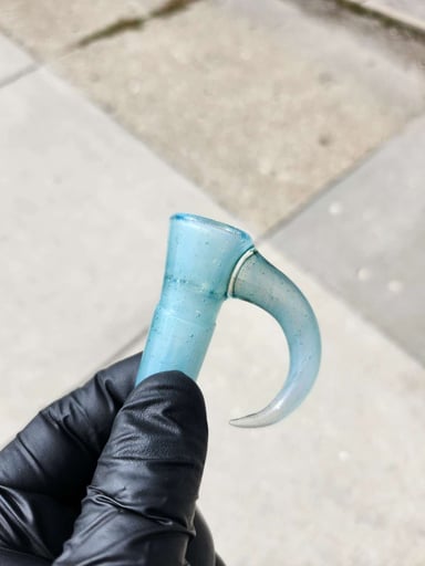 Preview pic of URE GLASS 18MM 4-HOLE SLIDE