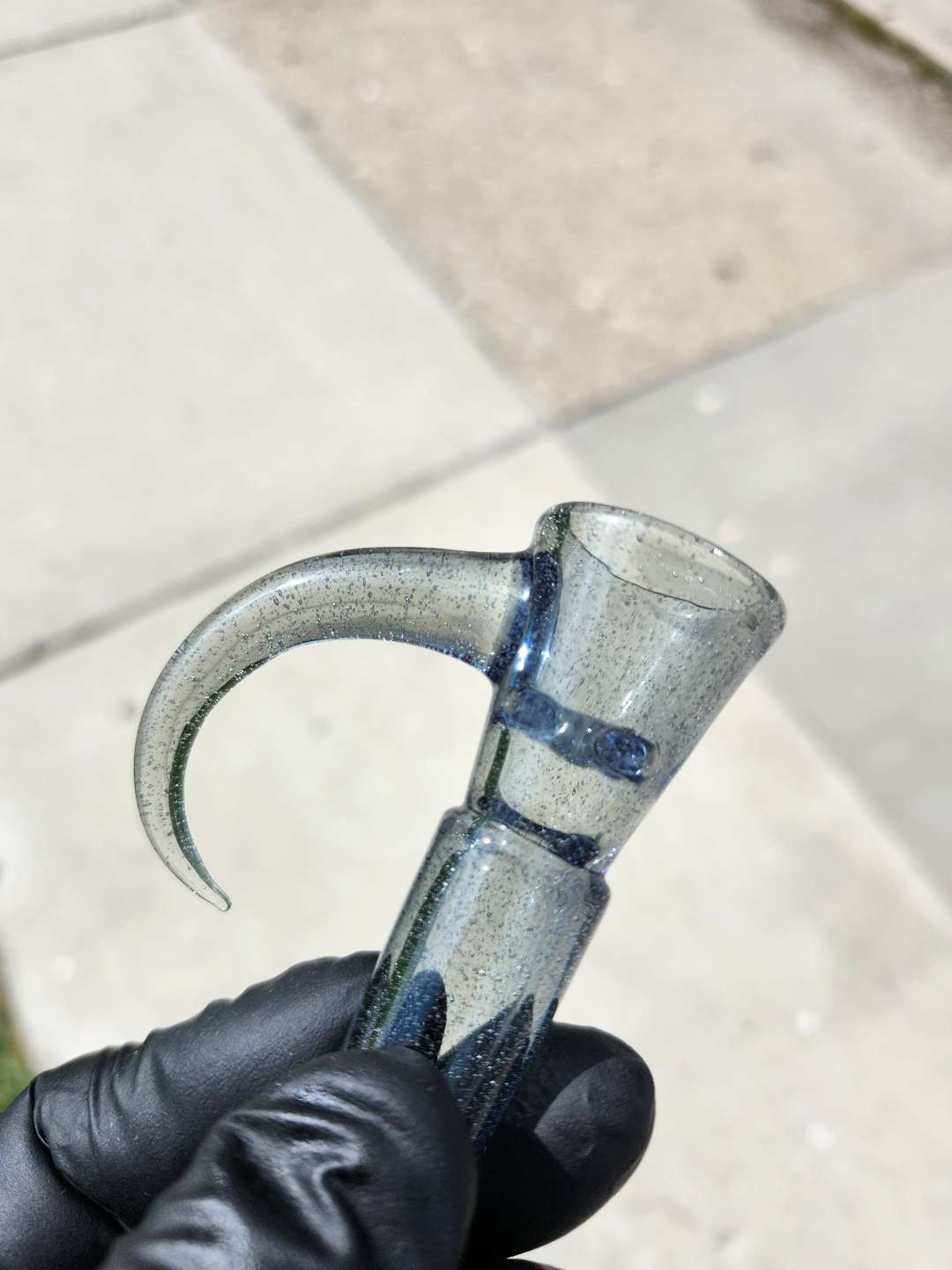 URE GLASS 18MM 4-HOLE SLIDE image 0