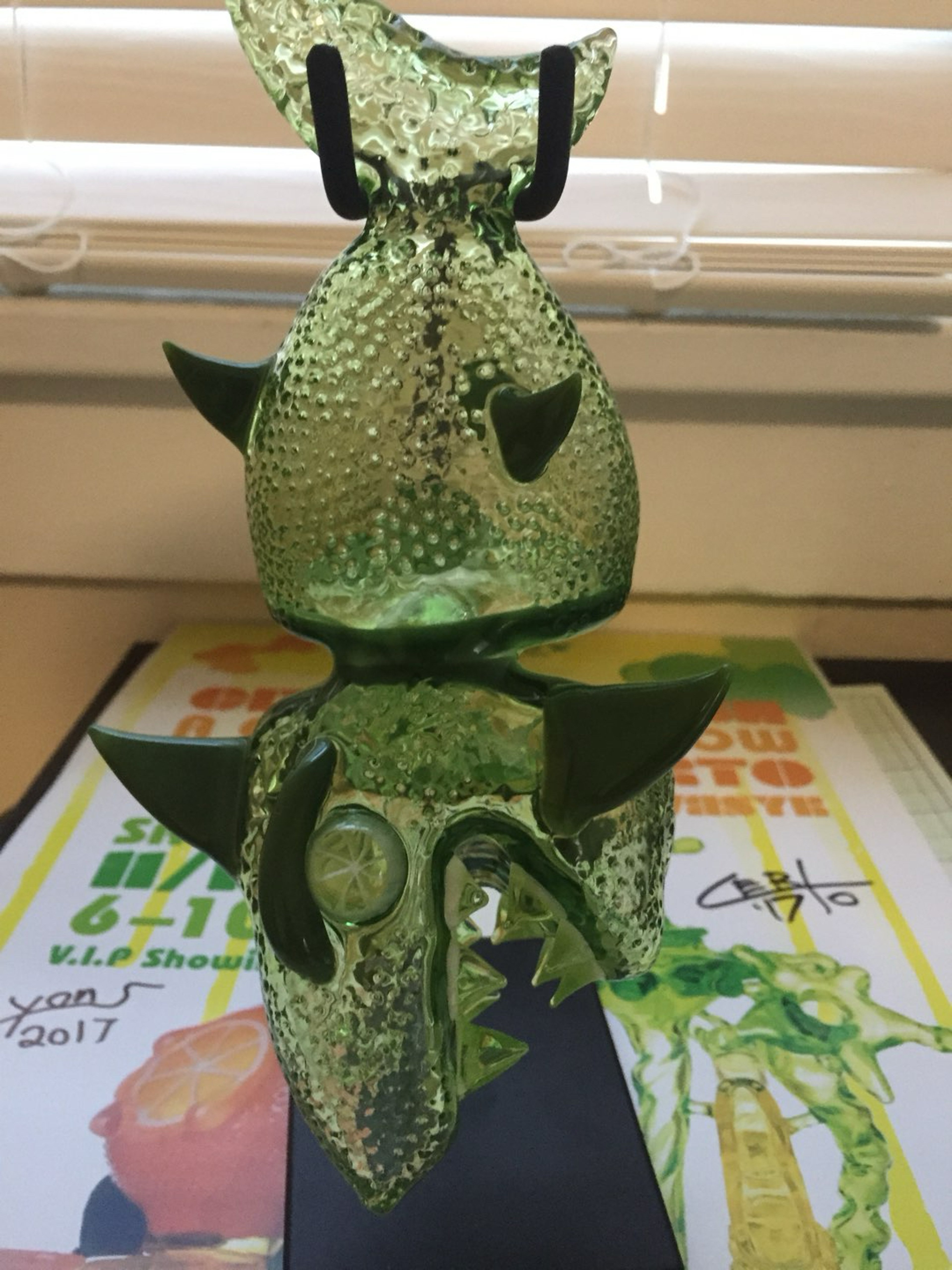 Preview pic of Lyons/ Niko Cray Lime Shark