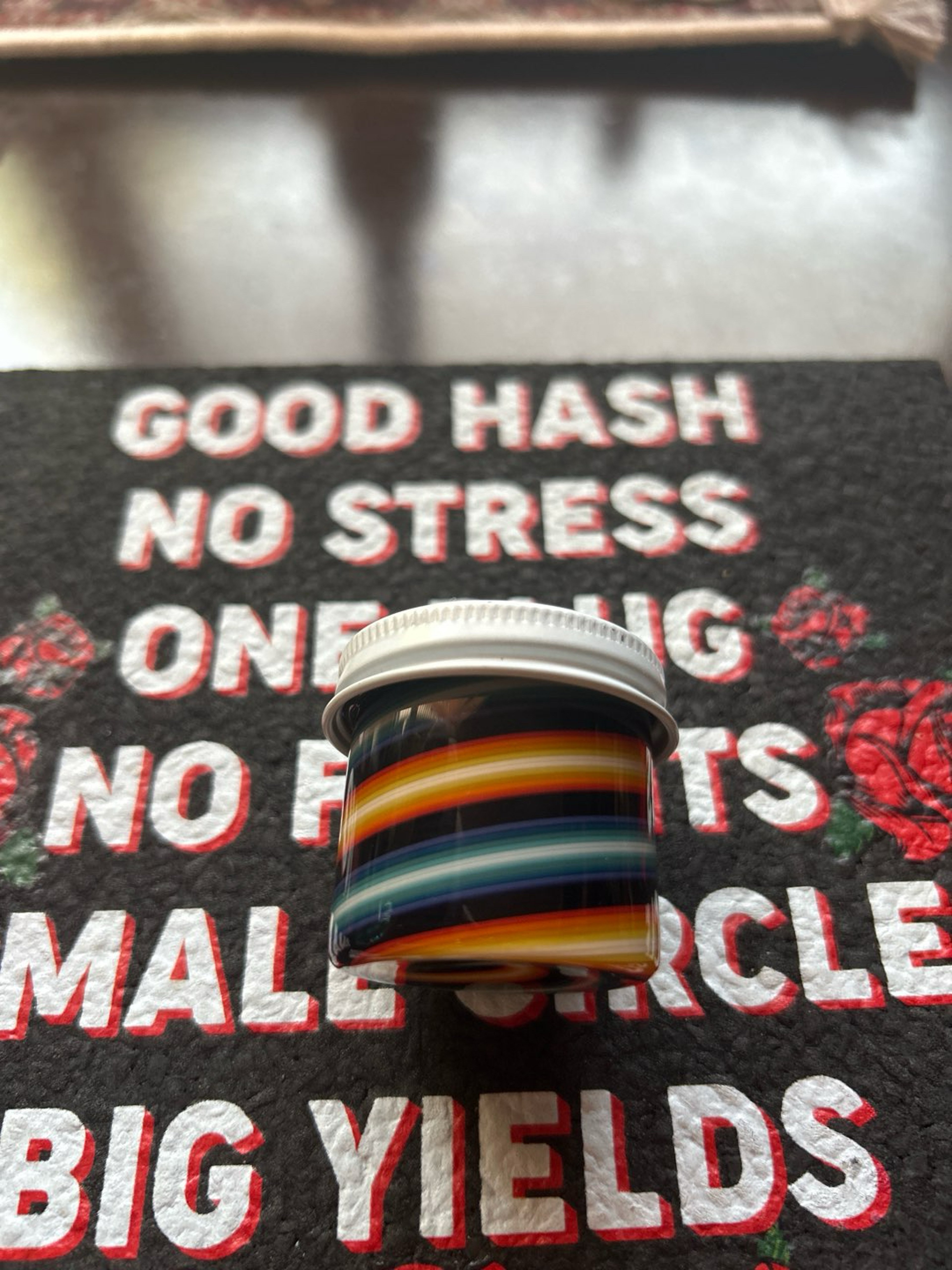 Preview pic of Zek glass 1oz baller jar