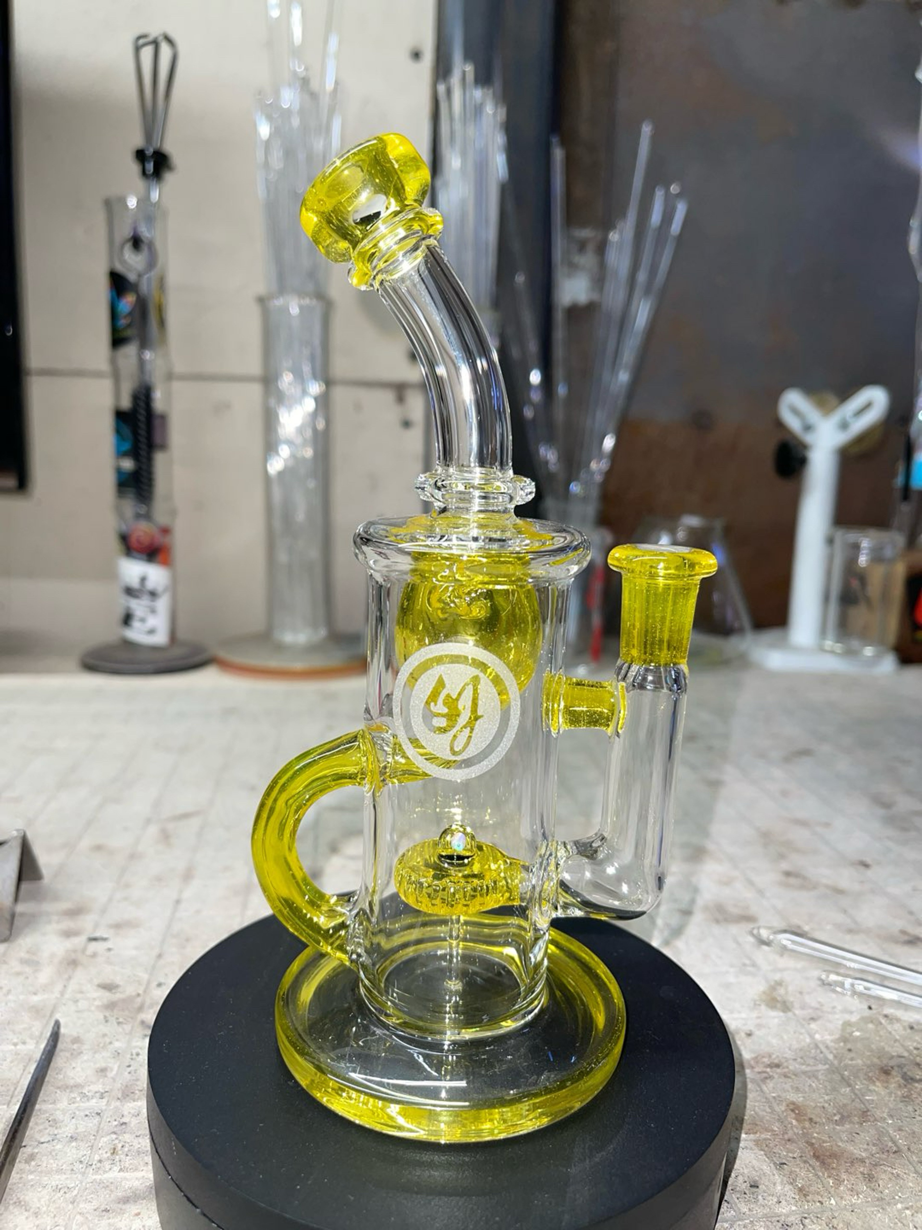 Preview pic of Terps cfl color, 8” tall 10mm joint