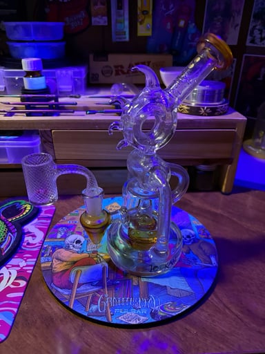 Preview pic of Lookah Glass Double up-take recycler
