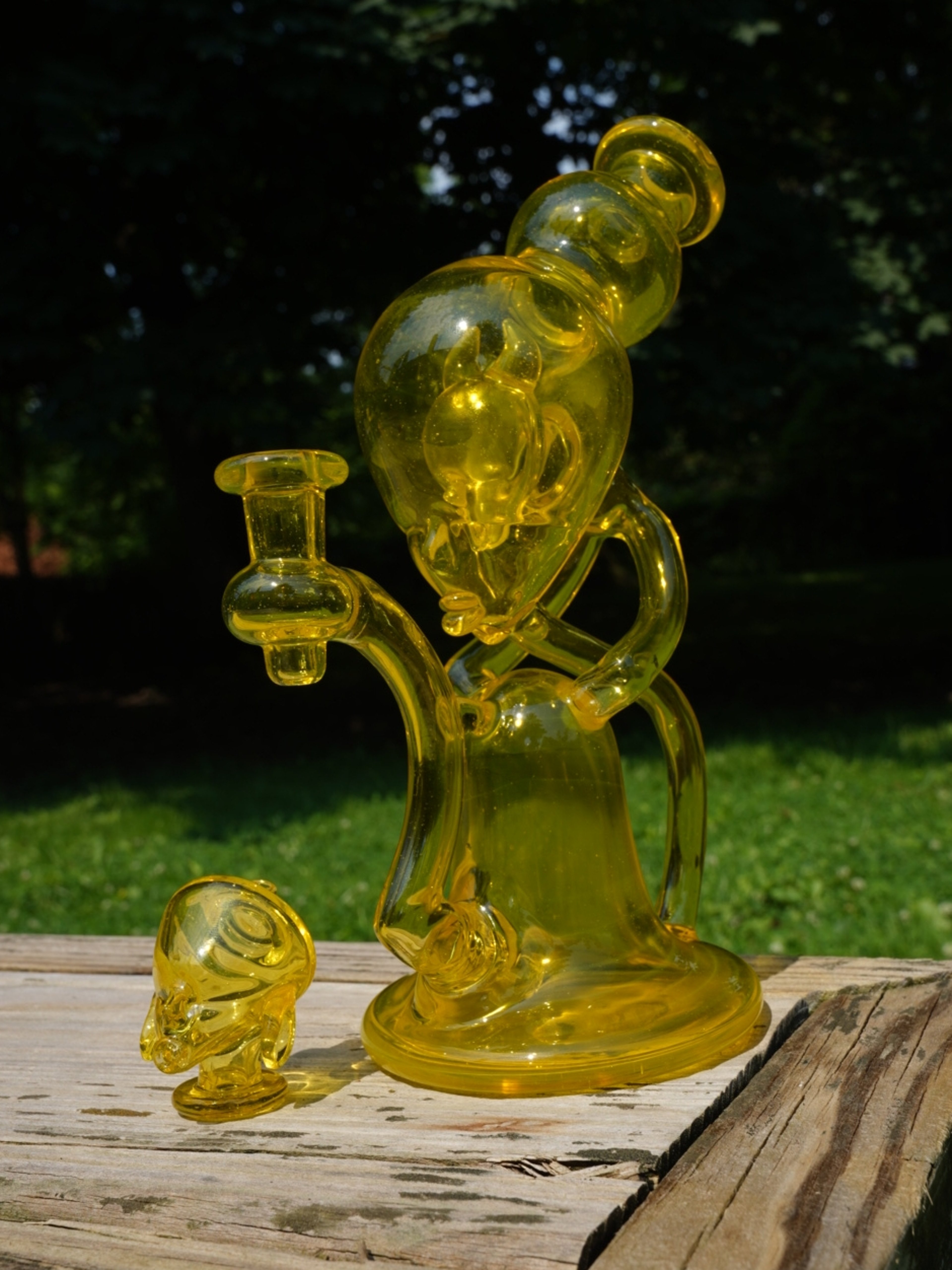 Preview pic of Kinda Glass - Devil's Advocate