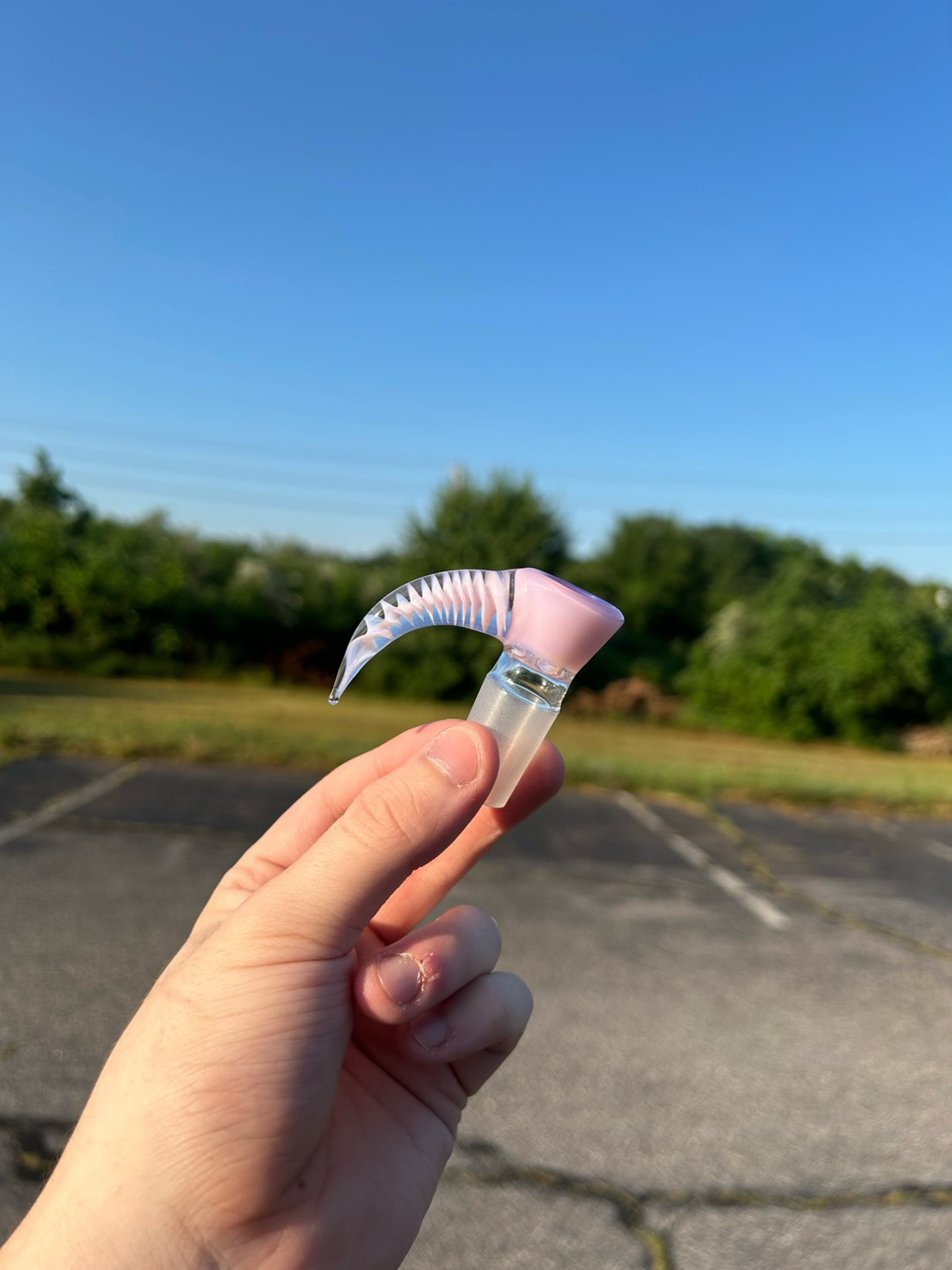 Preview pic of 4 Hole 2kGlassArt Pink 18mm Slide