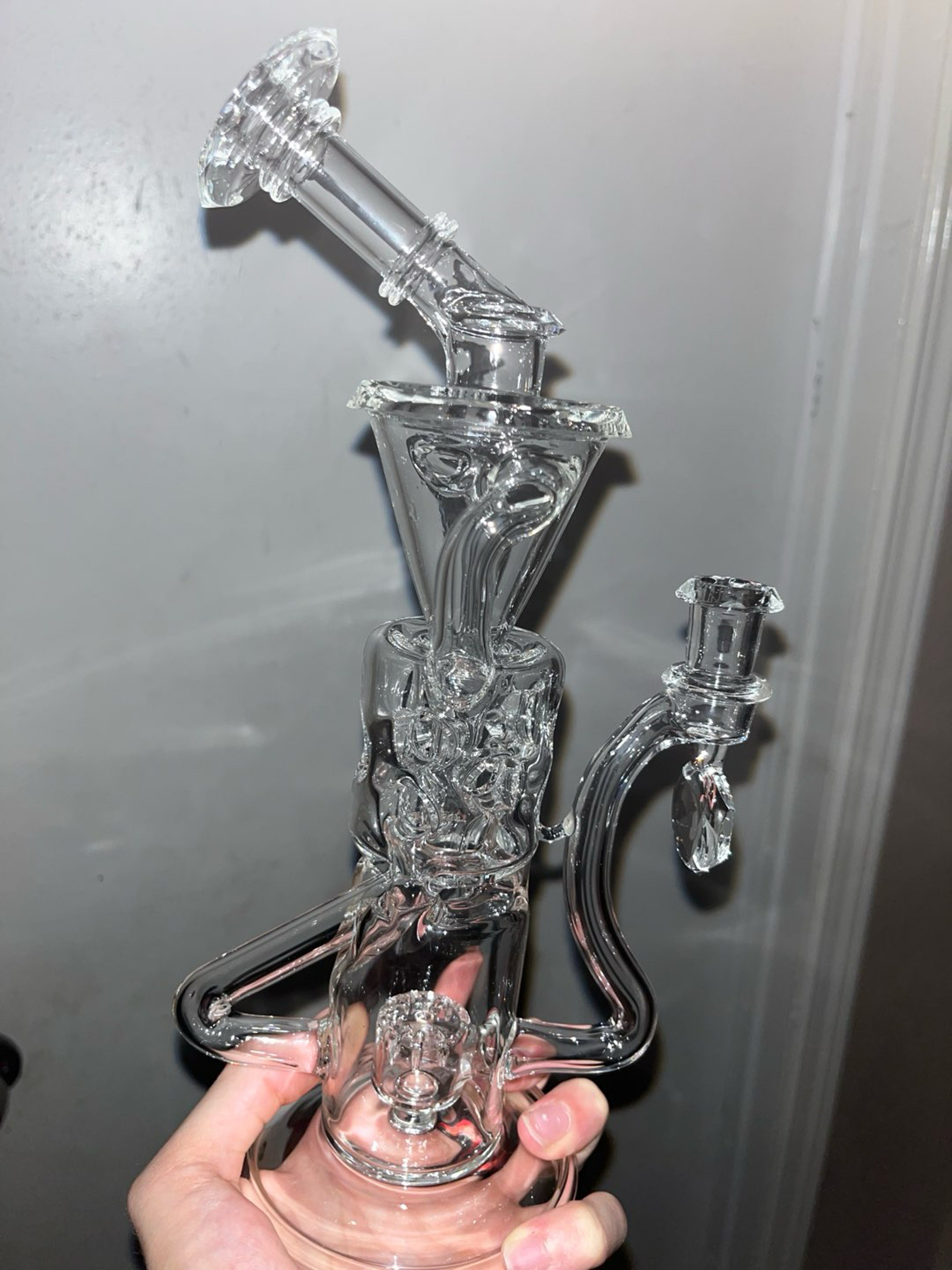 Preview pic of Faceted Glass Carpenter