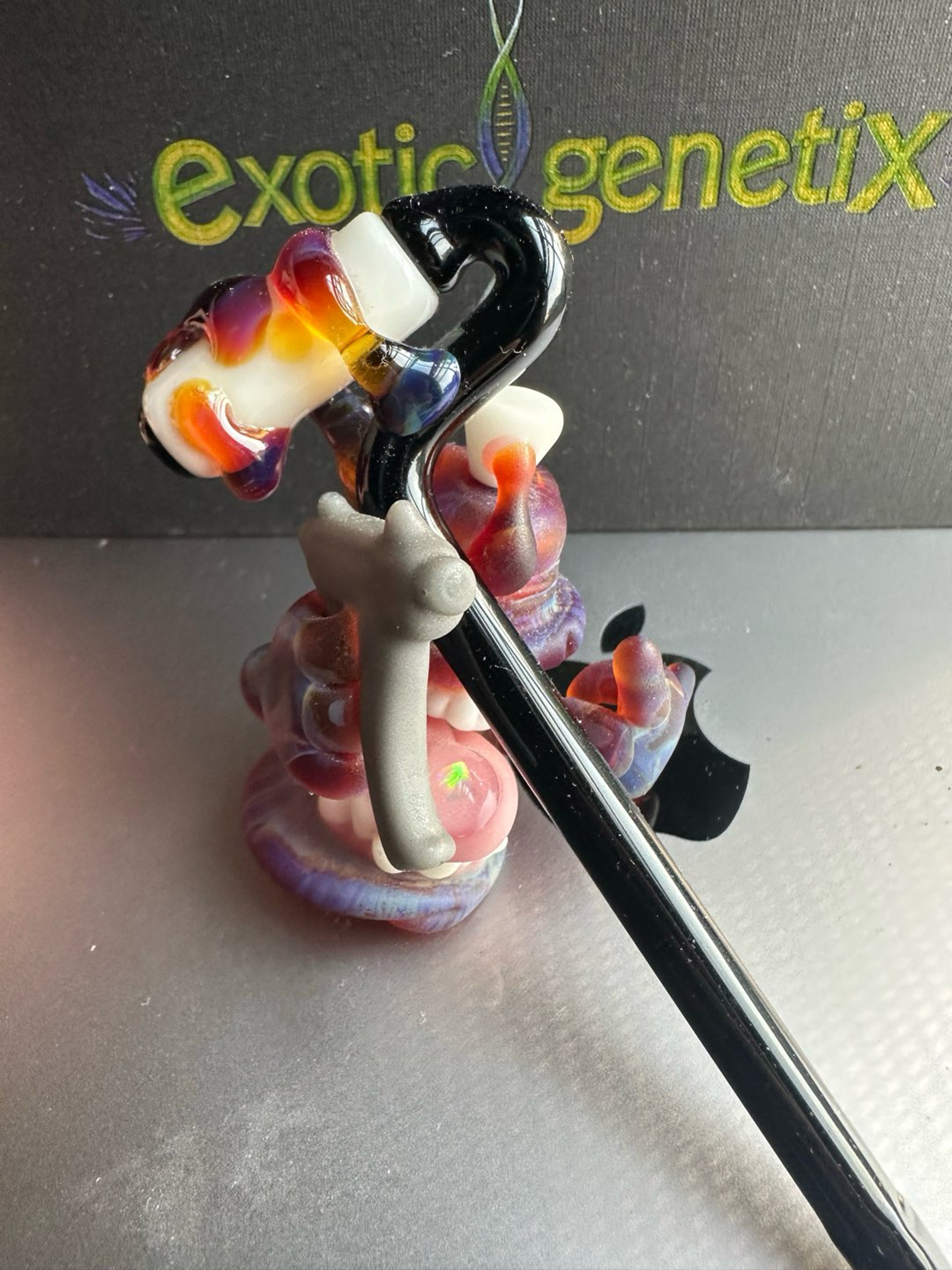 Preview pic of Glass hole pendent and dab tool set 1/1