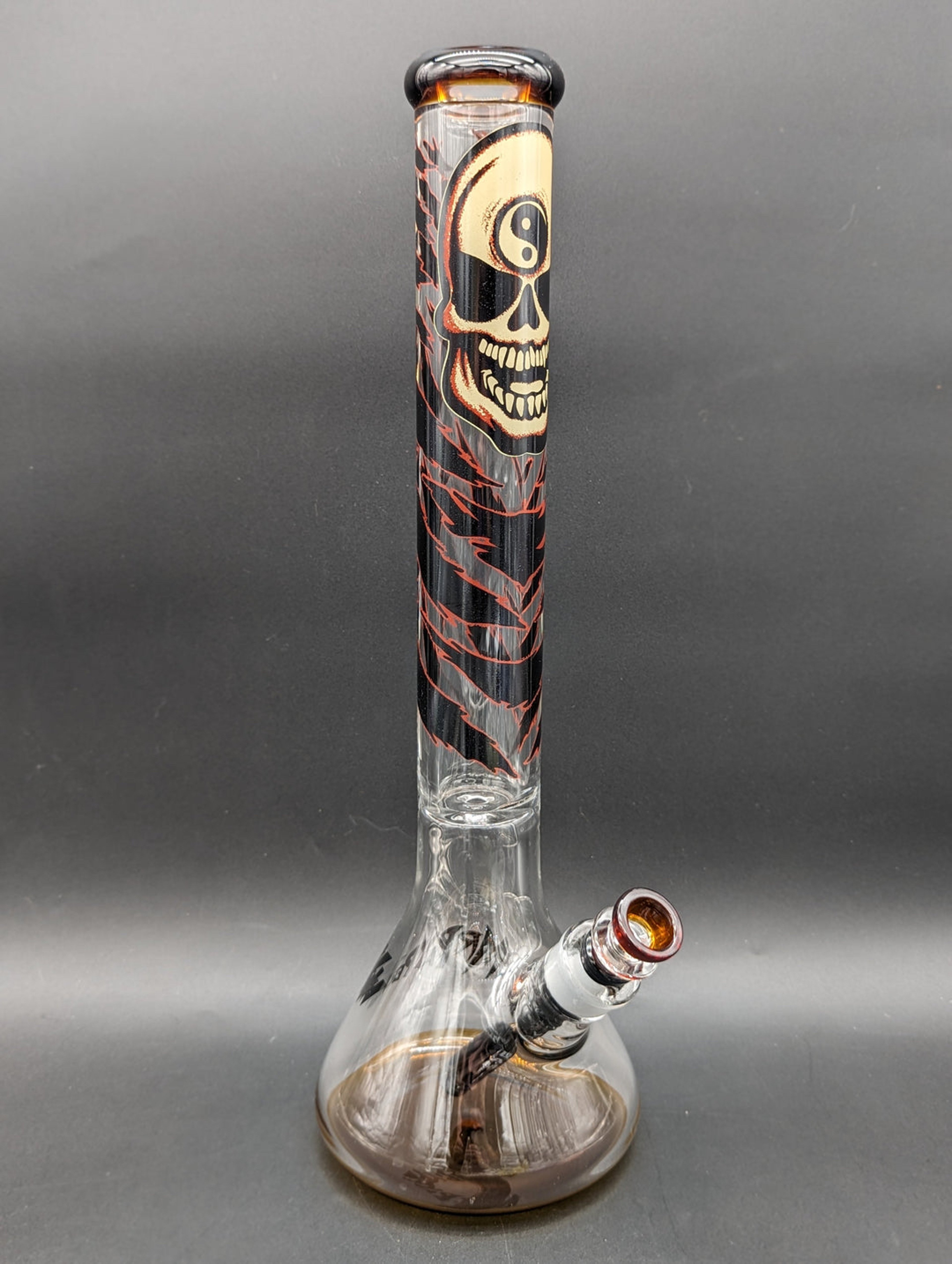 Preview pic of RVD GLASS SKULL INVASION BEAKER BONG