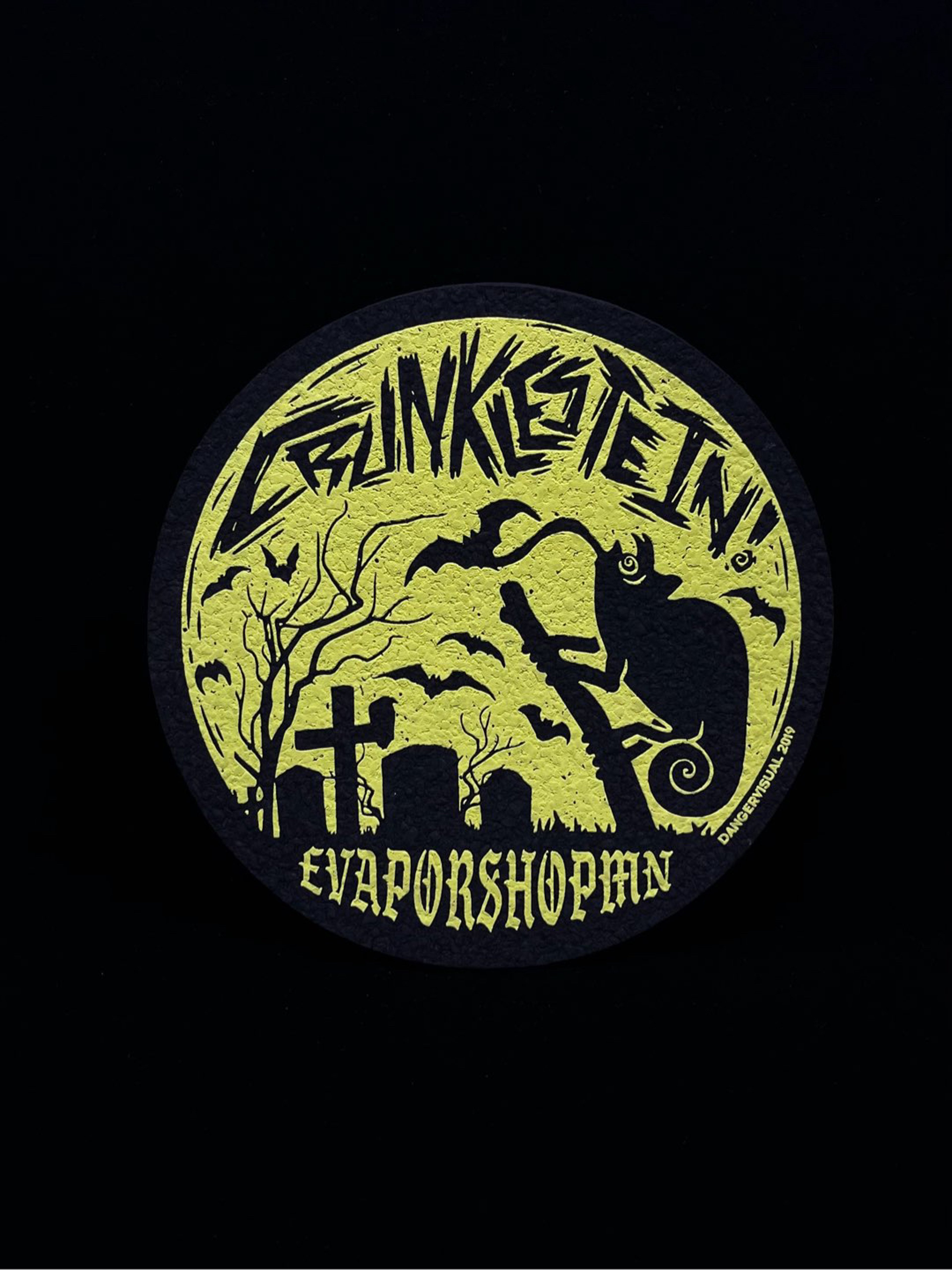 Preview pic of Graveyard Chameleon Mat by Crunklestein x Moodmats