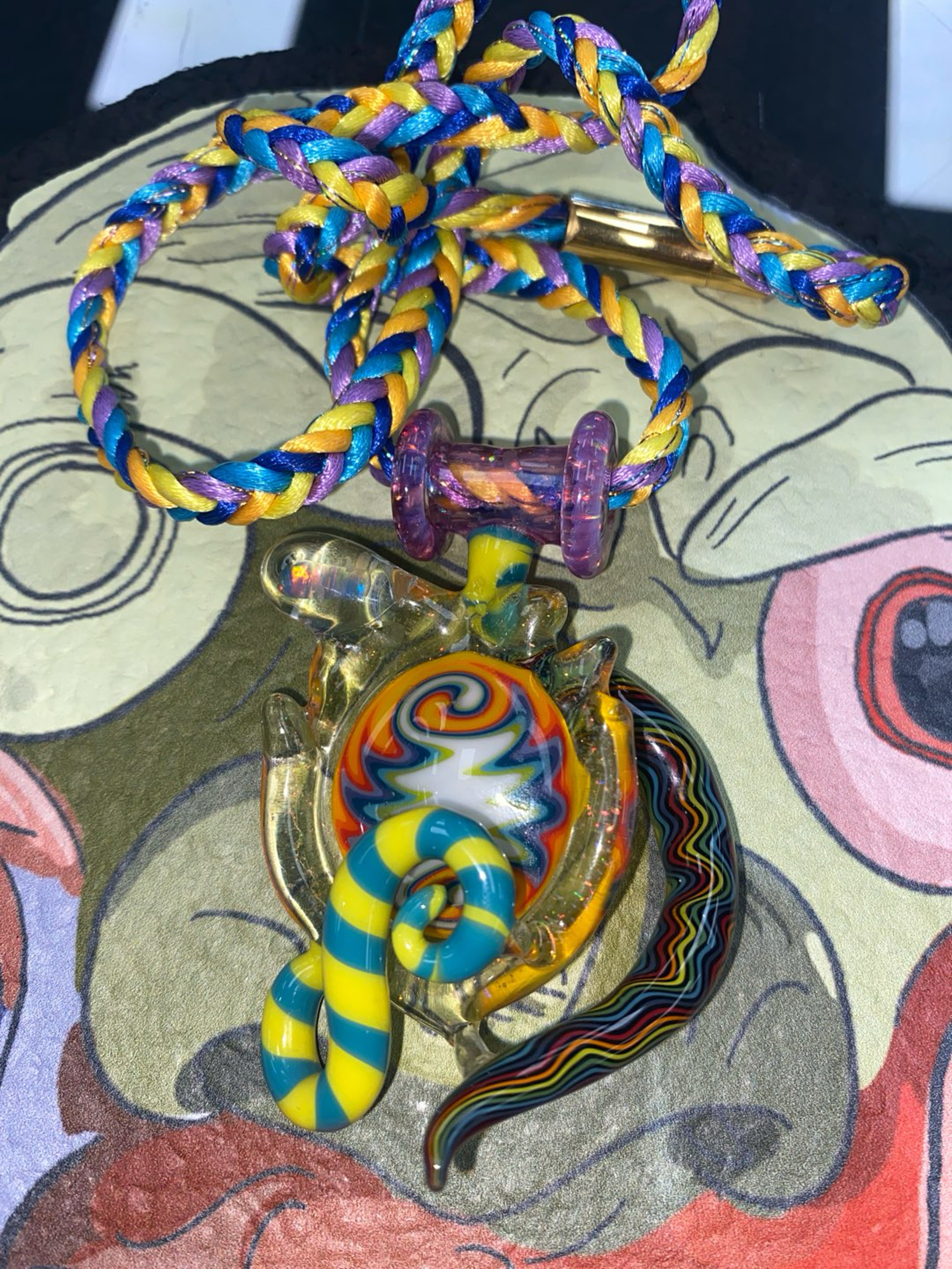 Pendant image 0