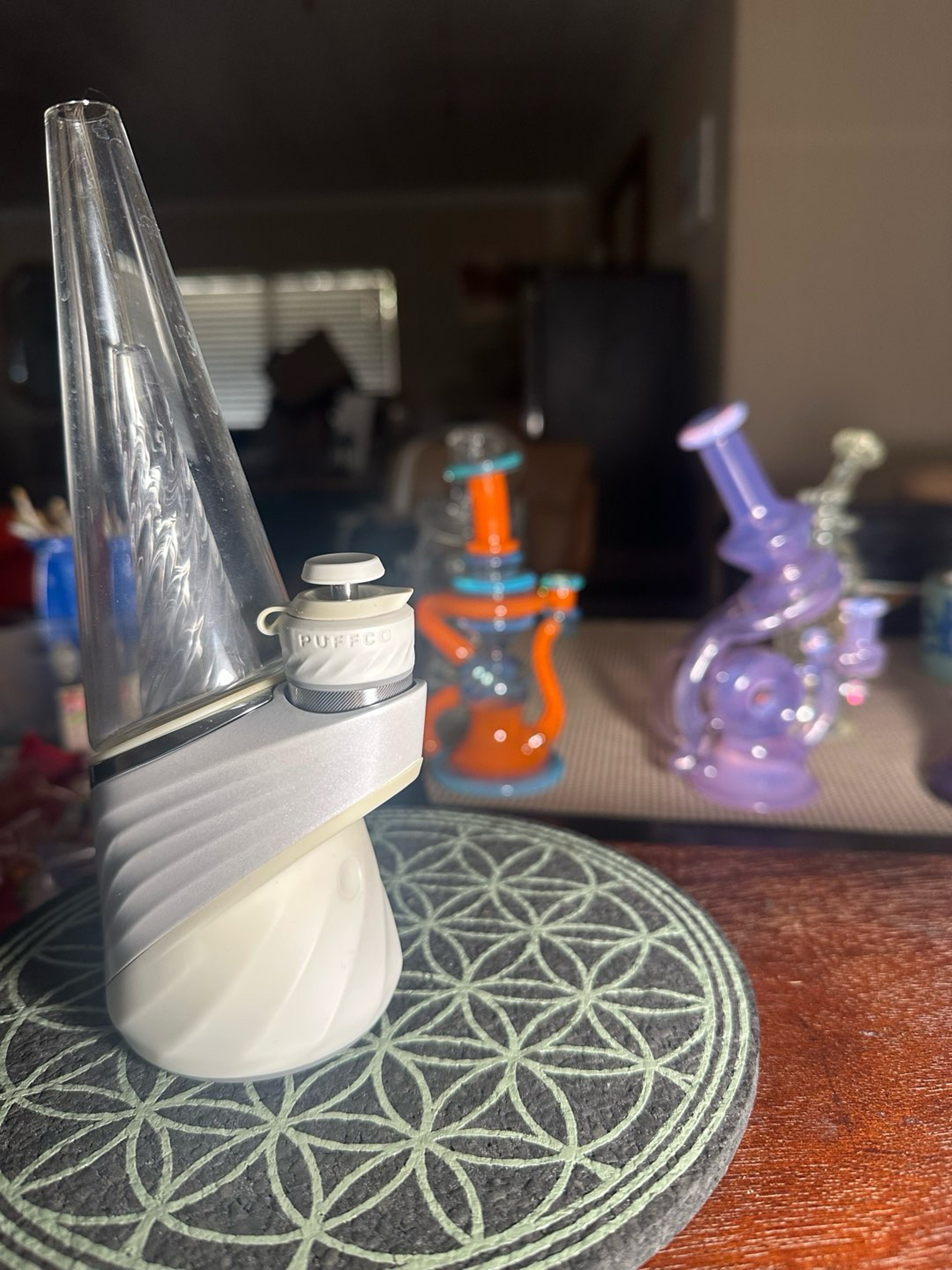 Preview pic of Puffco pro v2