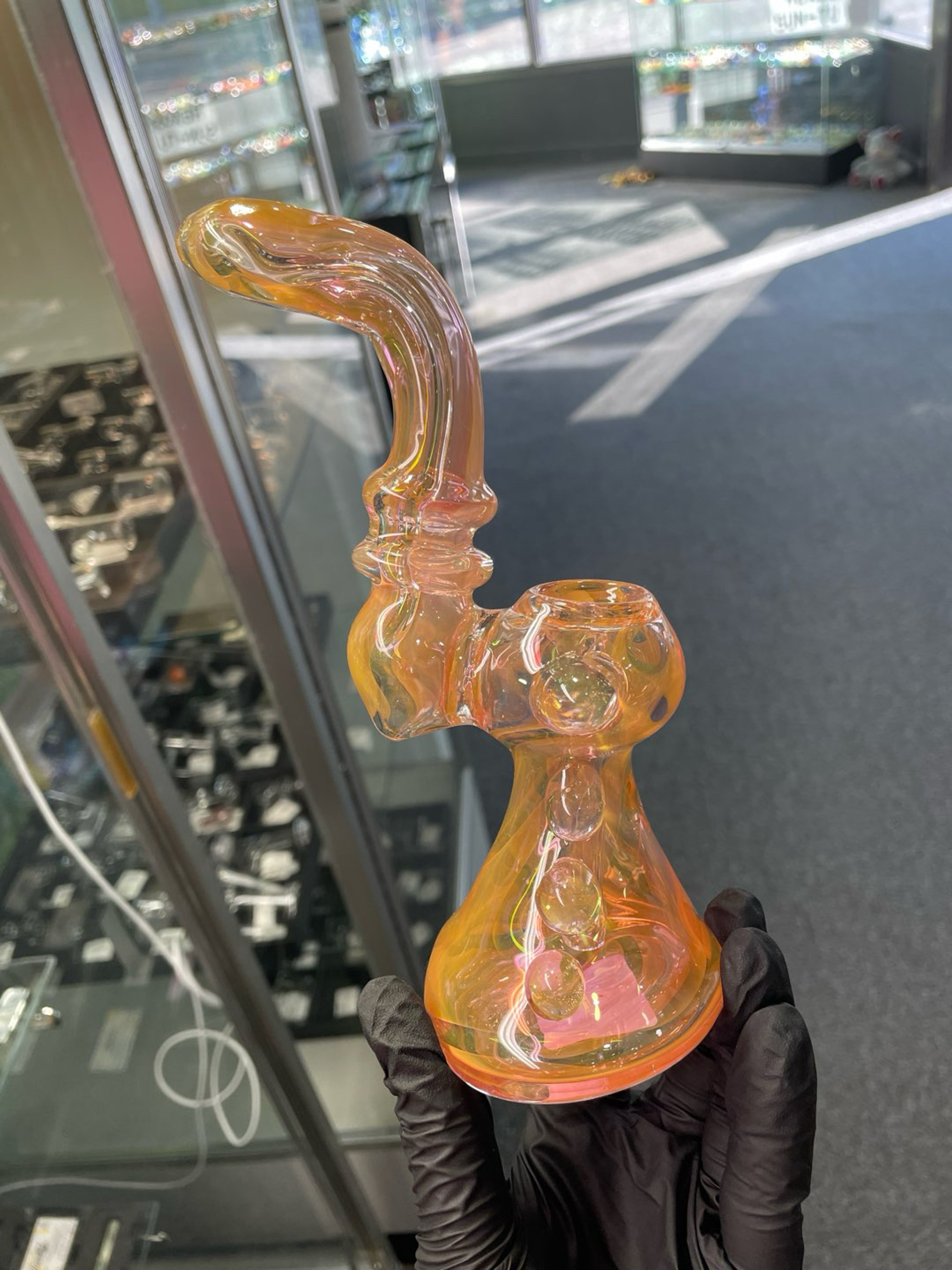 Preview pic of Fumed Flower Bubbler (1)