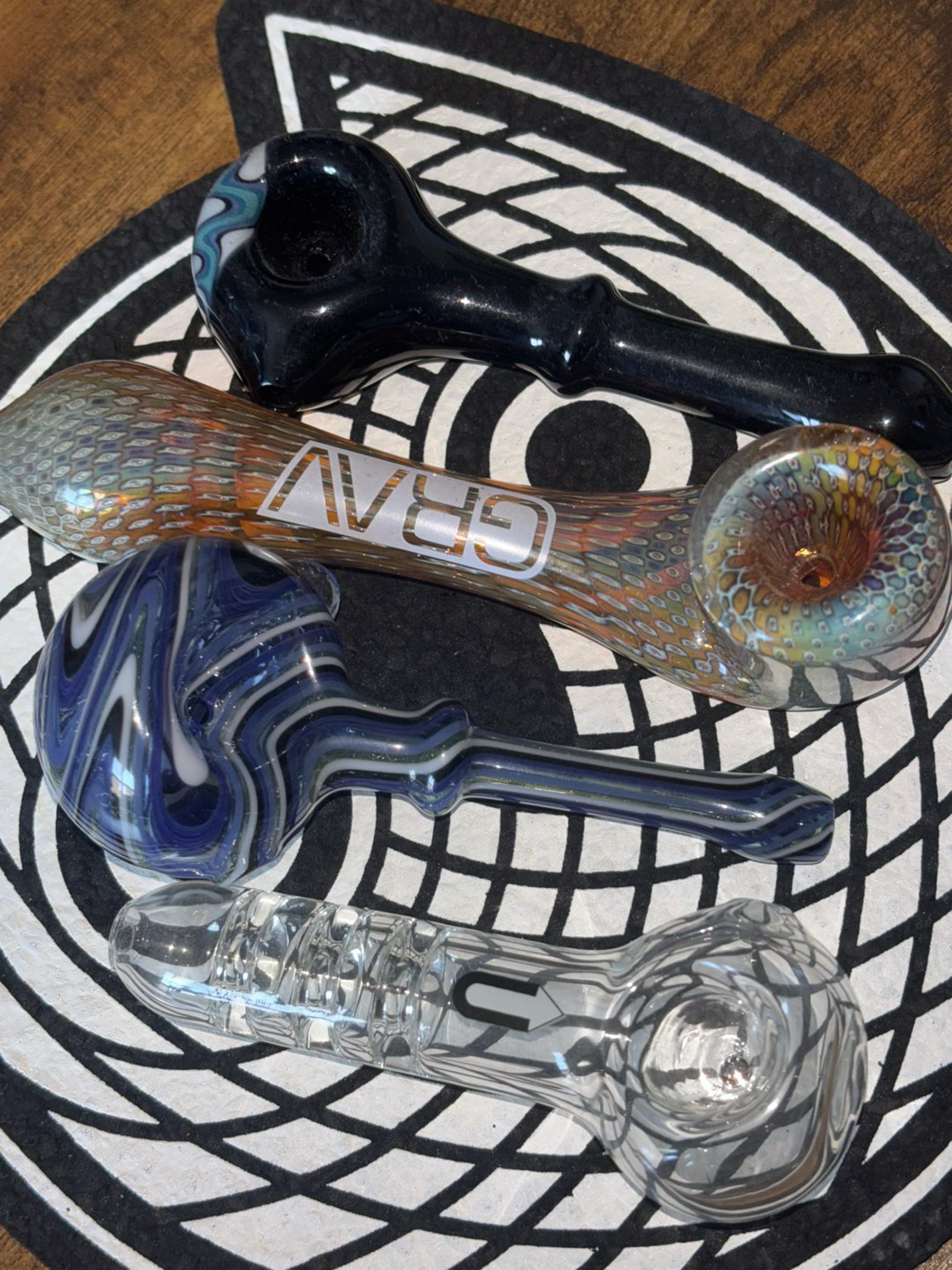 Preview pic of Hand pipe Lot