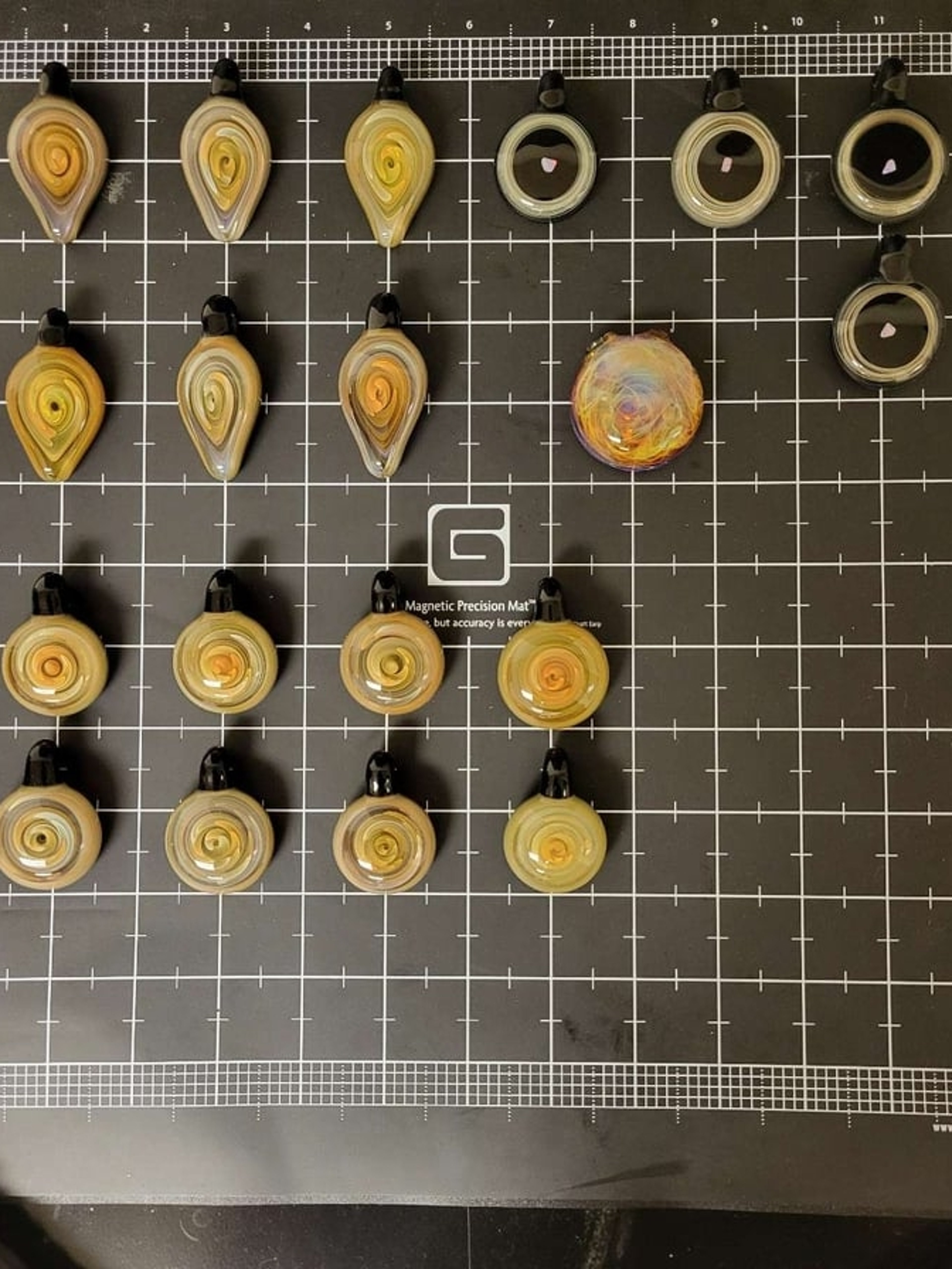 Preview pic of Pendant Lot!