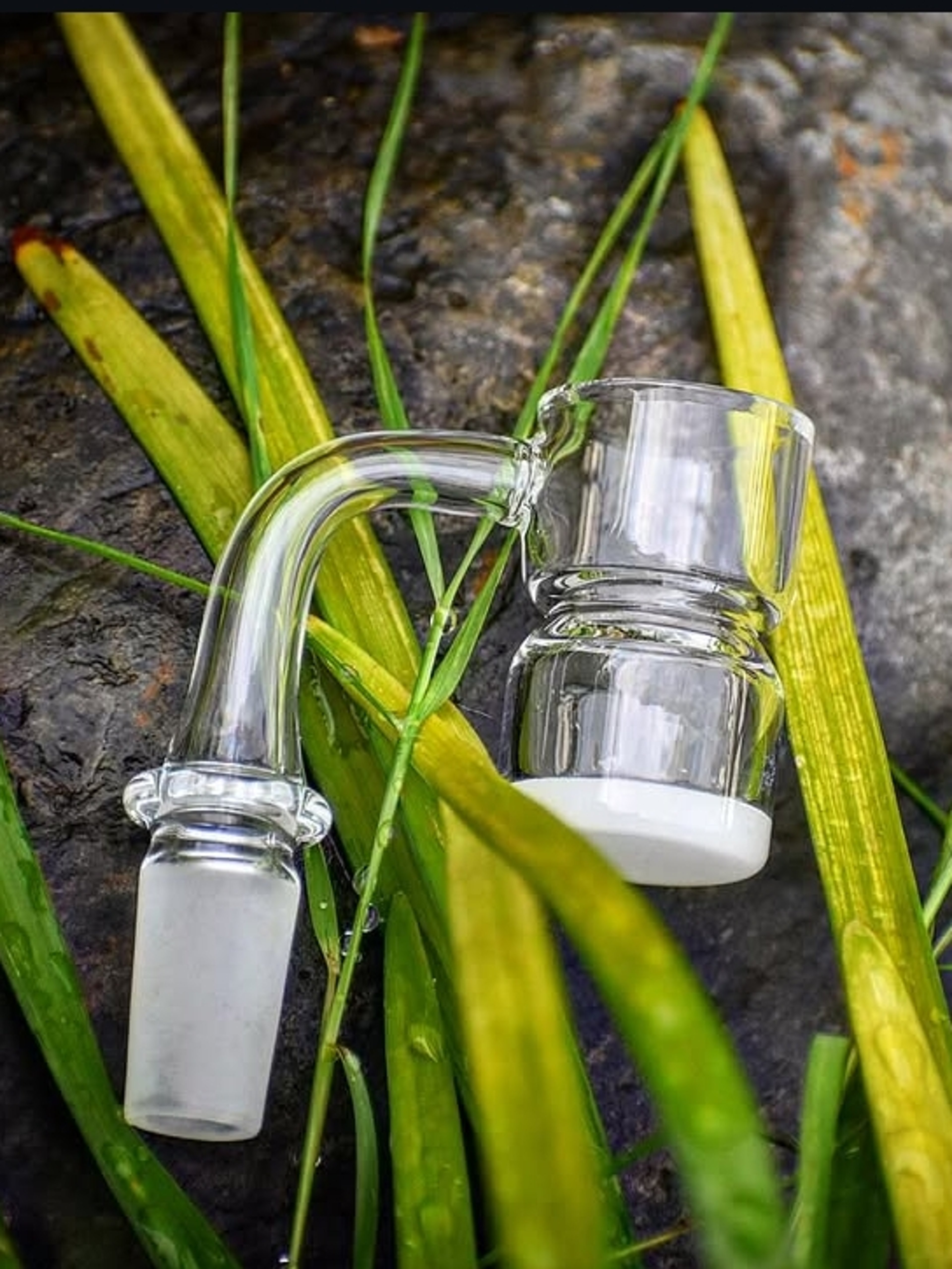 Preview pic of (1) 14mm crushed quartz bottom banger
