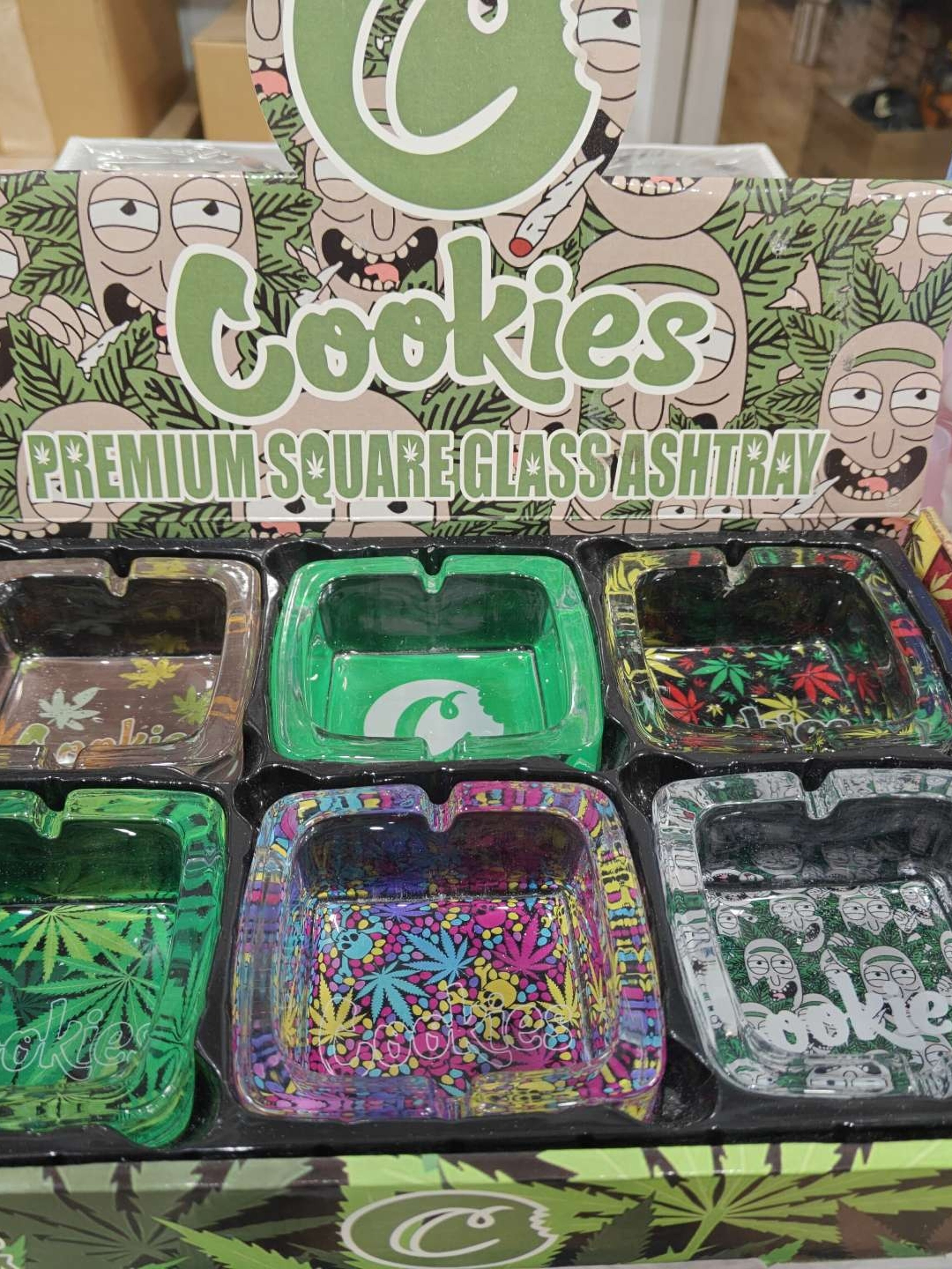 Preview pic of Cookie's ashtrays!