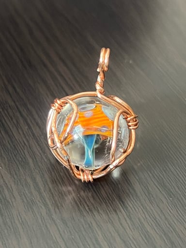Preview pic of Glass mushroom pendant