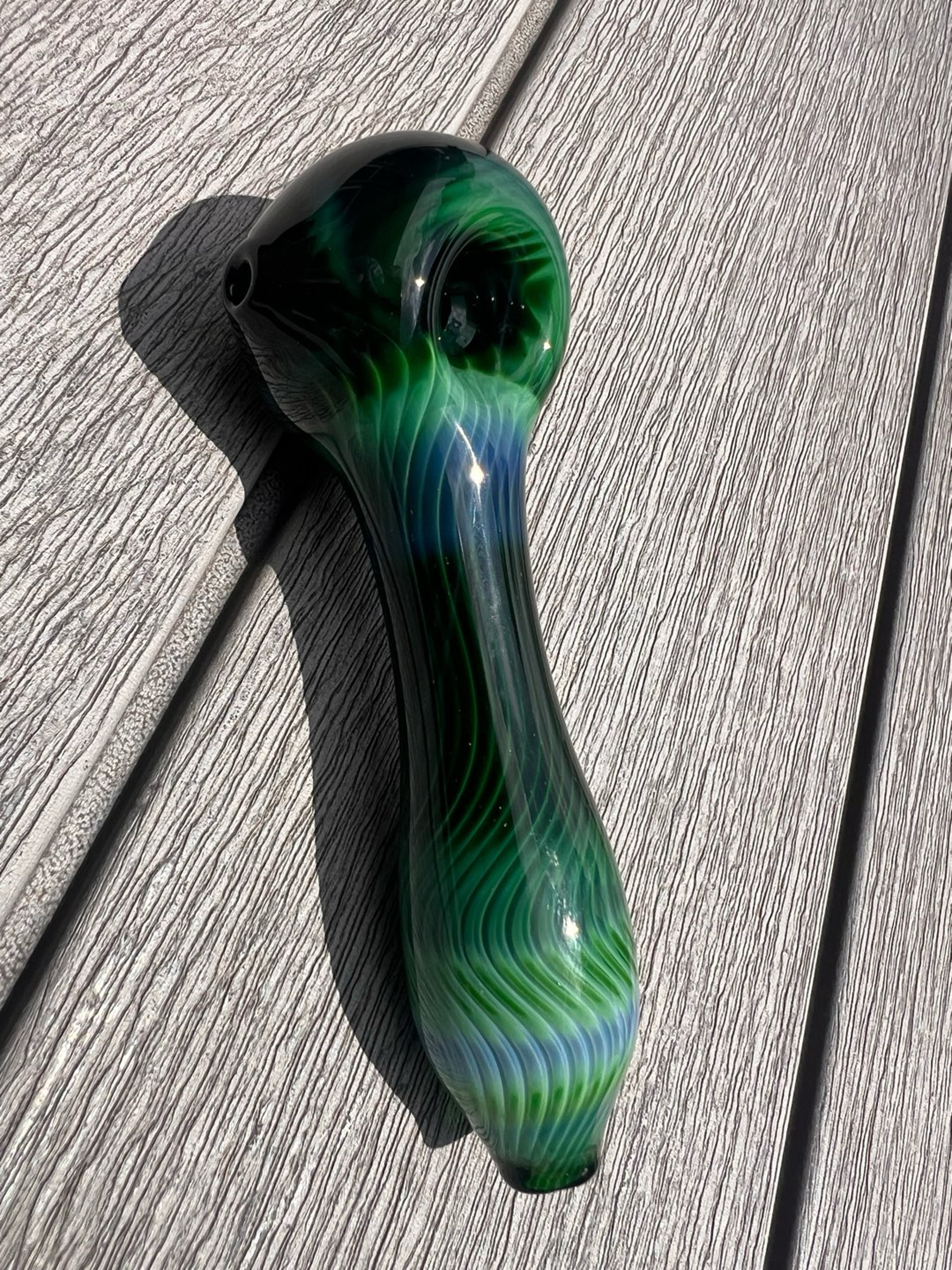 Preview pic of Green linework spoin