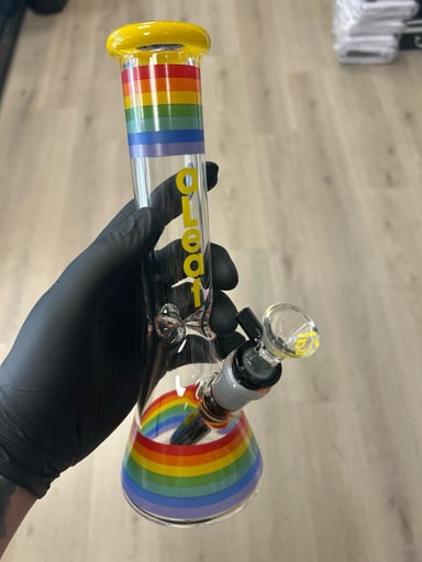 Preview pic of Aleaf pride bong