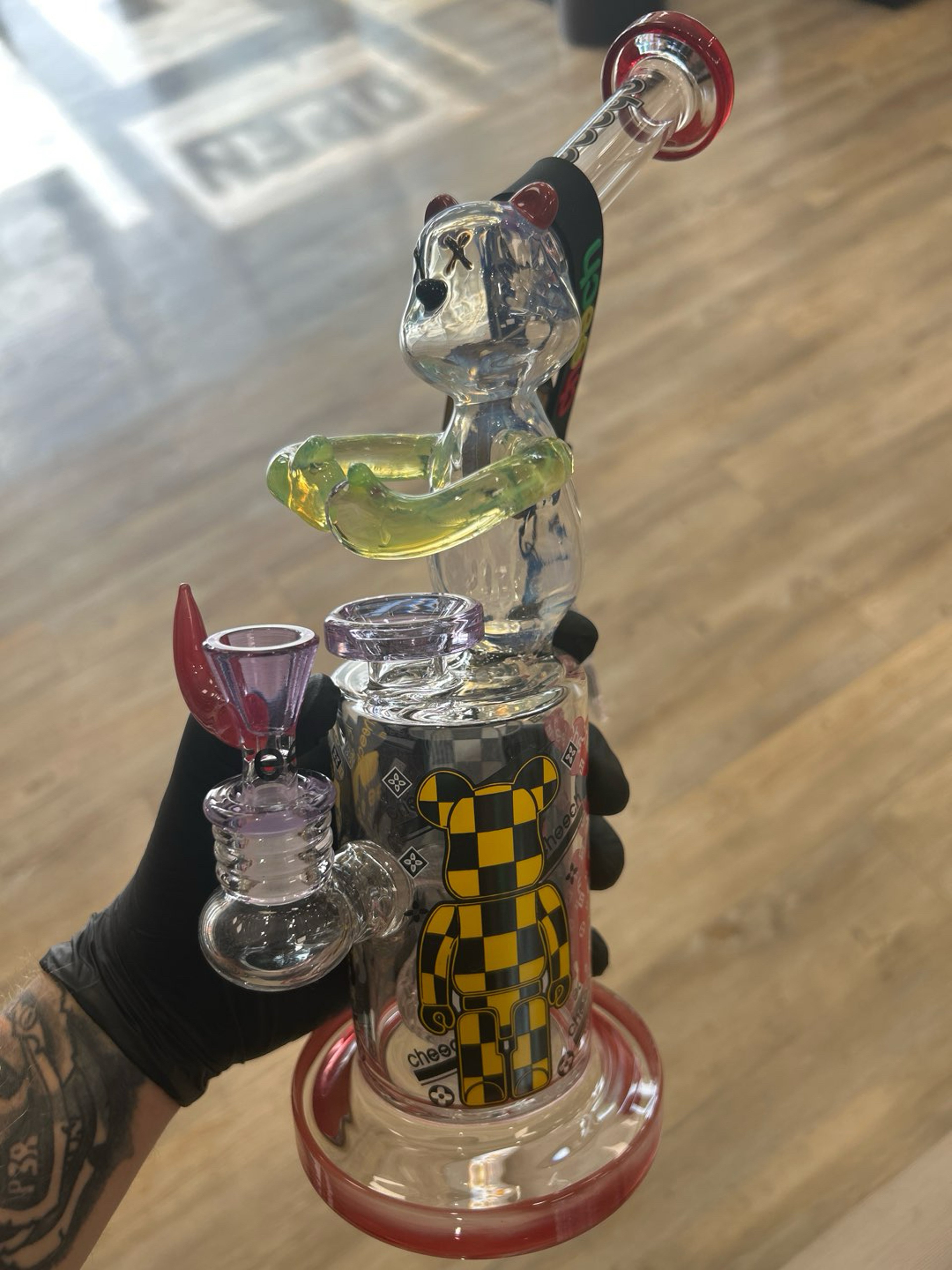 Preview pic of Brick bear bong