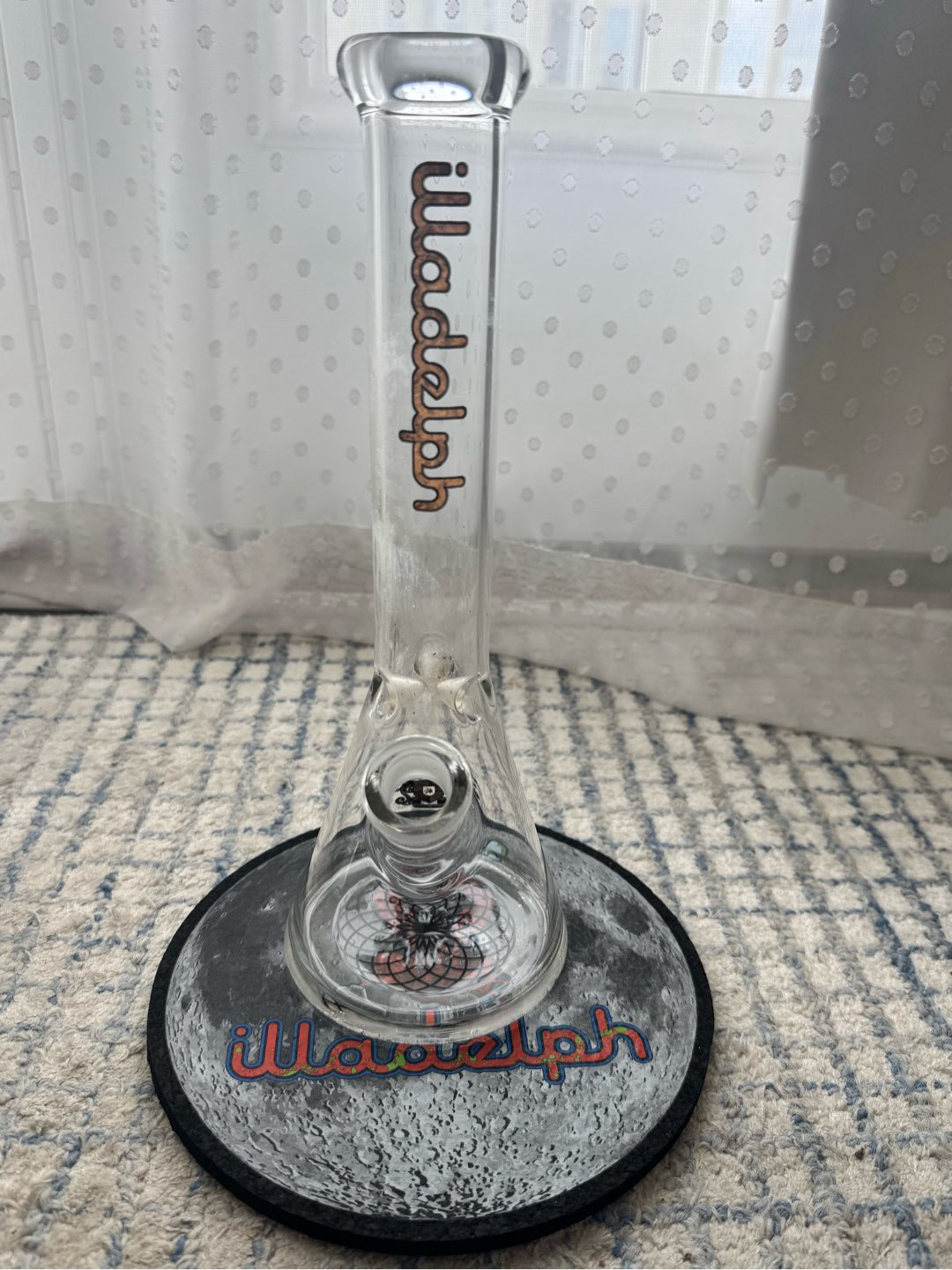 Preview pic of Illadelph Mini Beaker - Gold