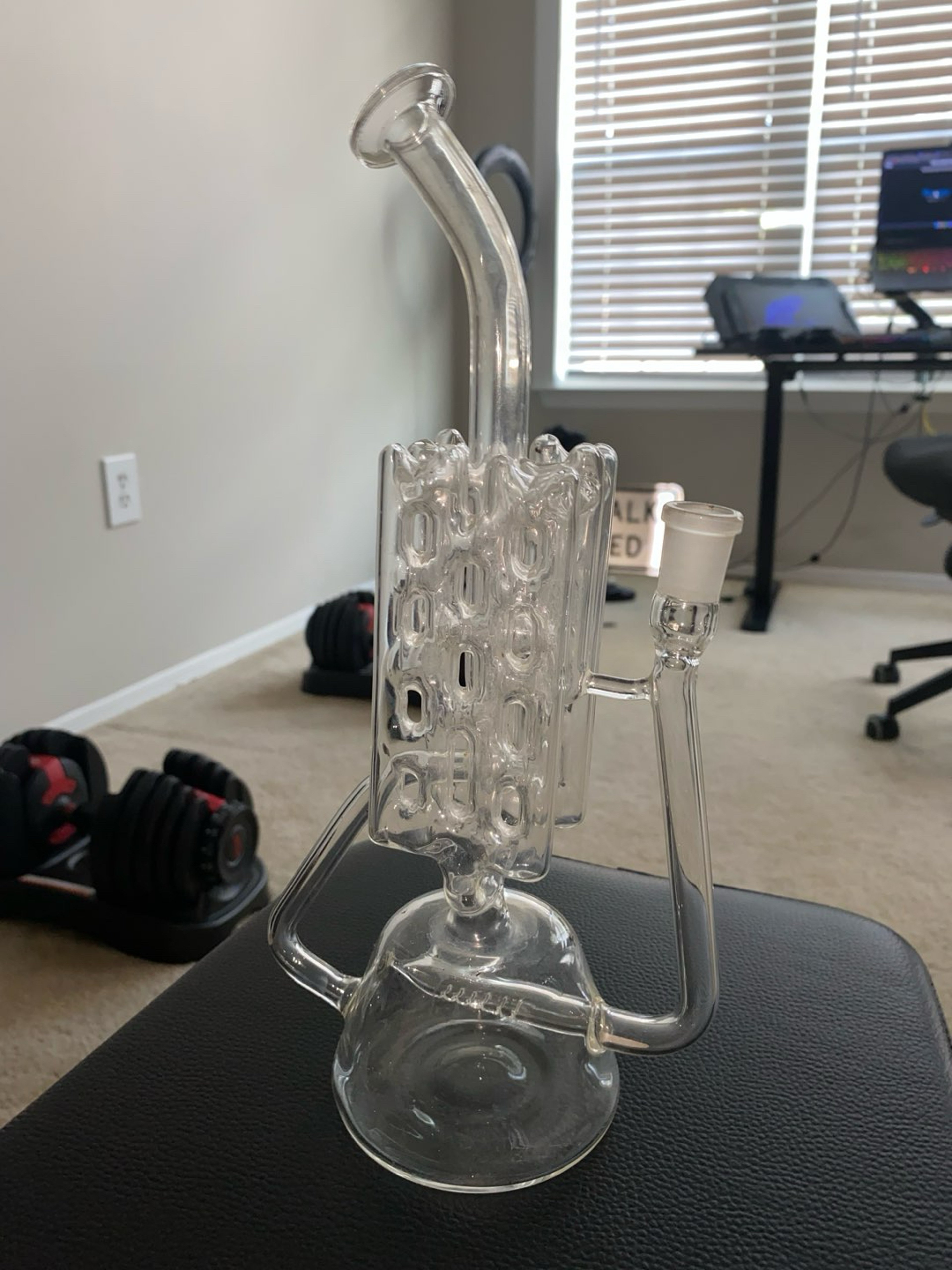 Preview pic of Waffle Perc Recycler Dab Rig