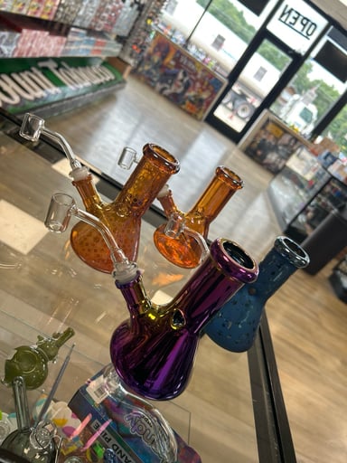 Preview pic of Hand size banger bong