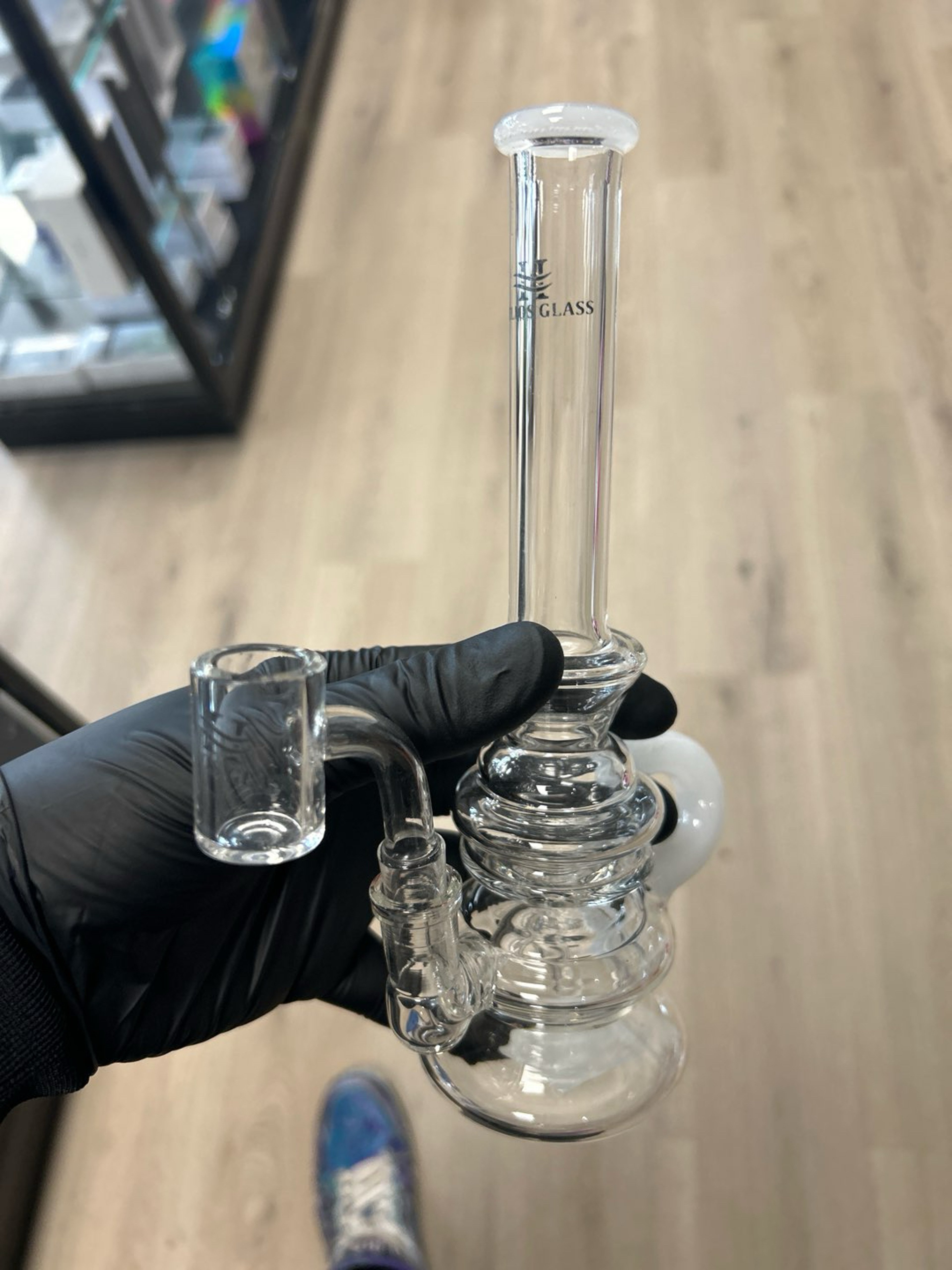 Preview pic of Helios glass dab rig