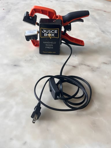 Preview pic of “Juice Box” Handheld Rosin Press