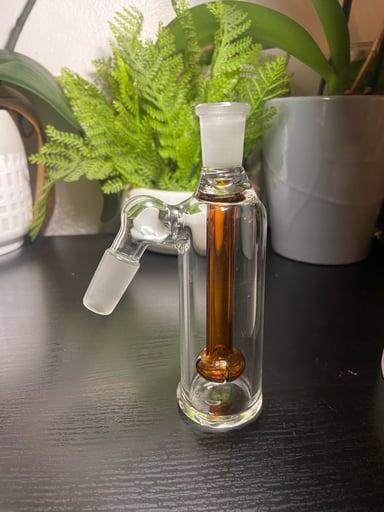 Preview pic of 14mm Amber Glass ash catcher