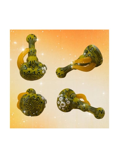 Preview pic of Ember Yellow Horned Spoon